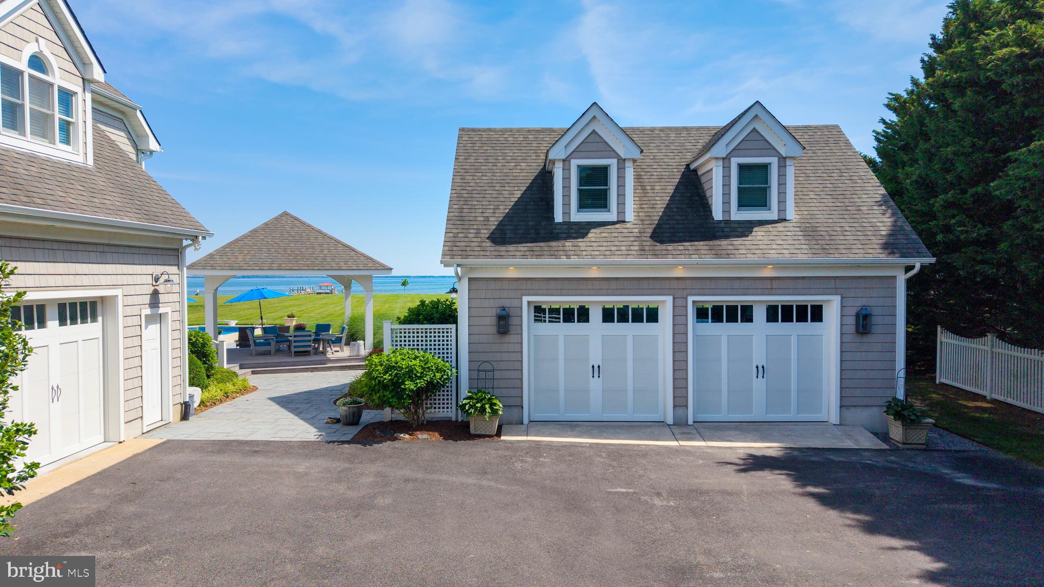 GOOSE POINT ESTATES - Residential