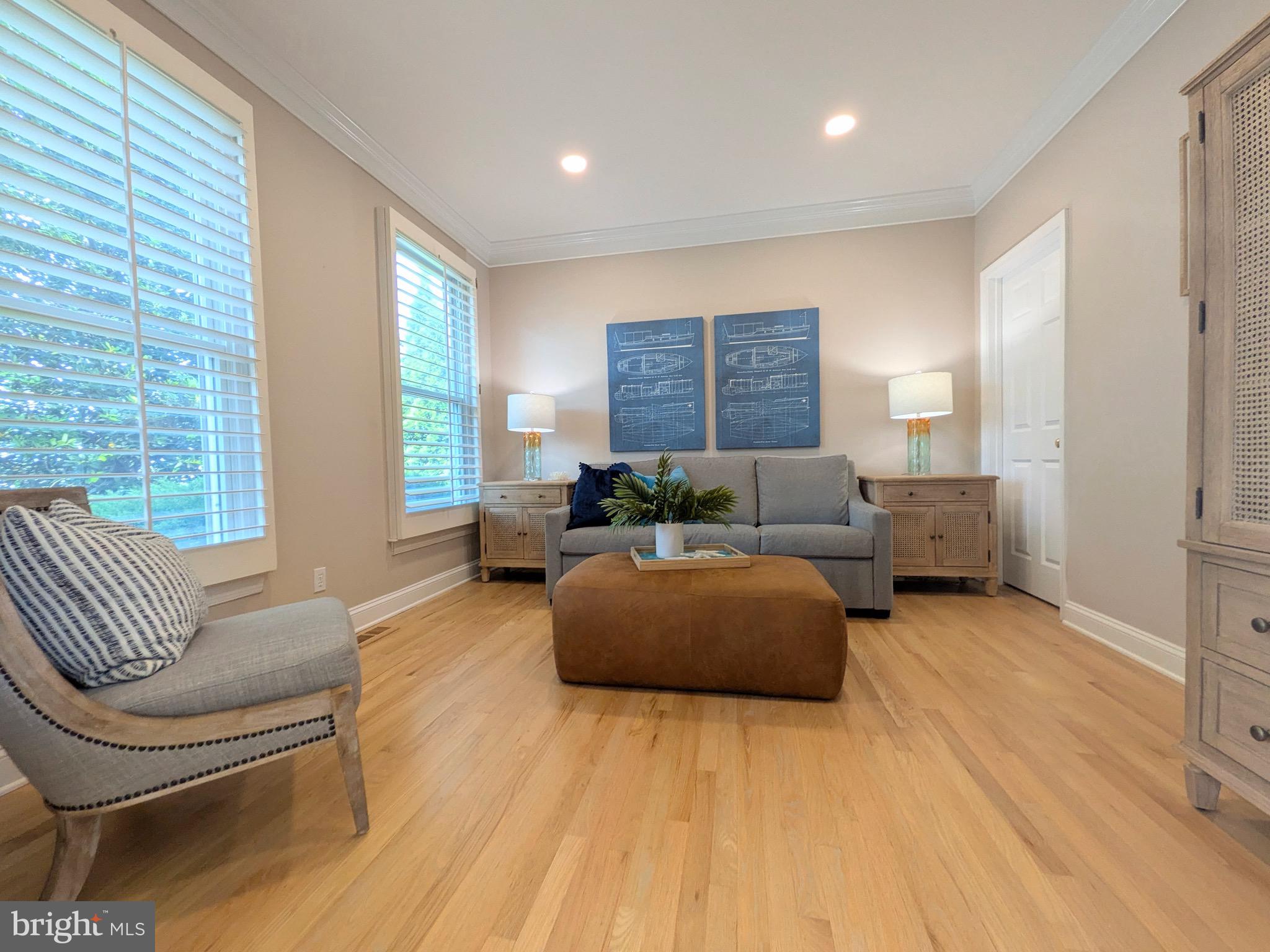 GOOSE POINT ESTATES - Residential