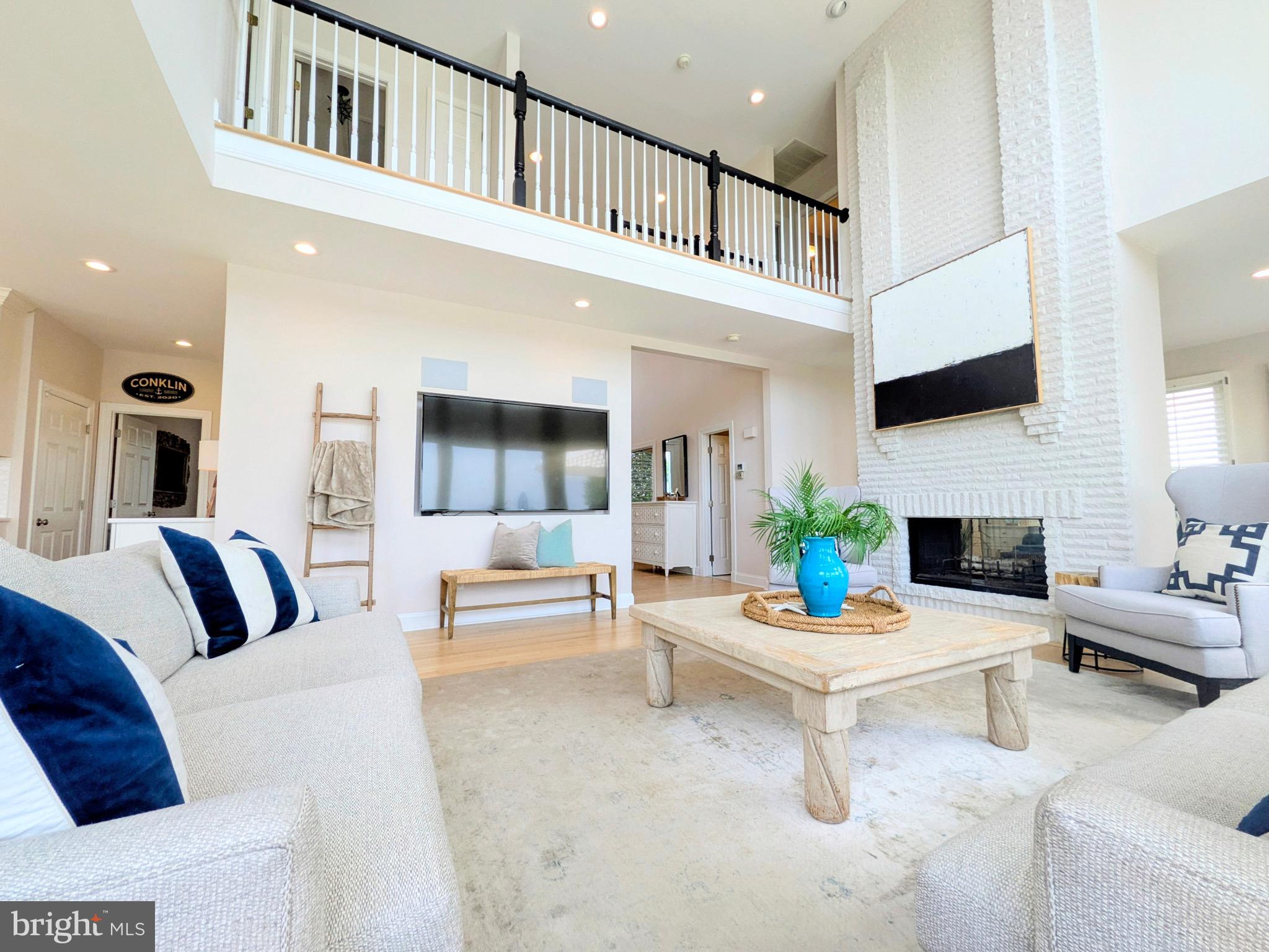 GOOSE POINT ESTATES - Residential