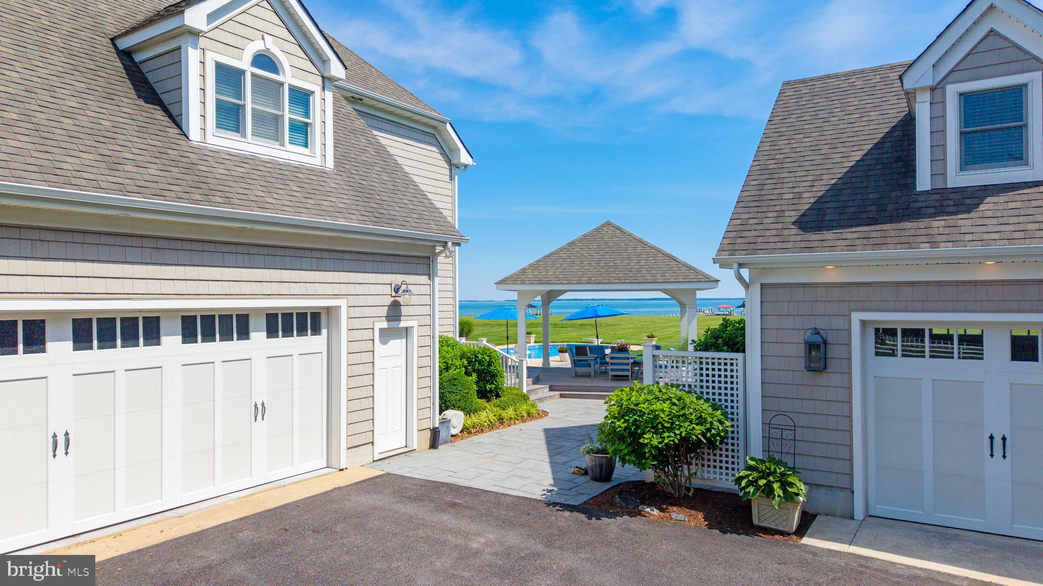 GOOSE POINT ESTATES - Residential