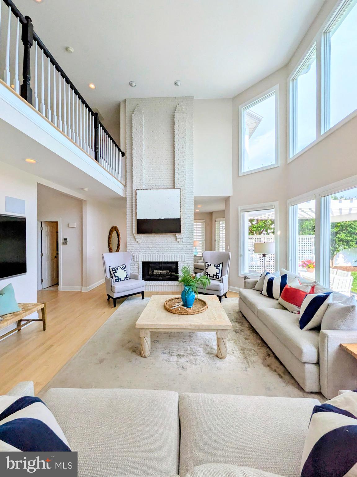 GOOSE POINT ESTATES - Residential