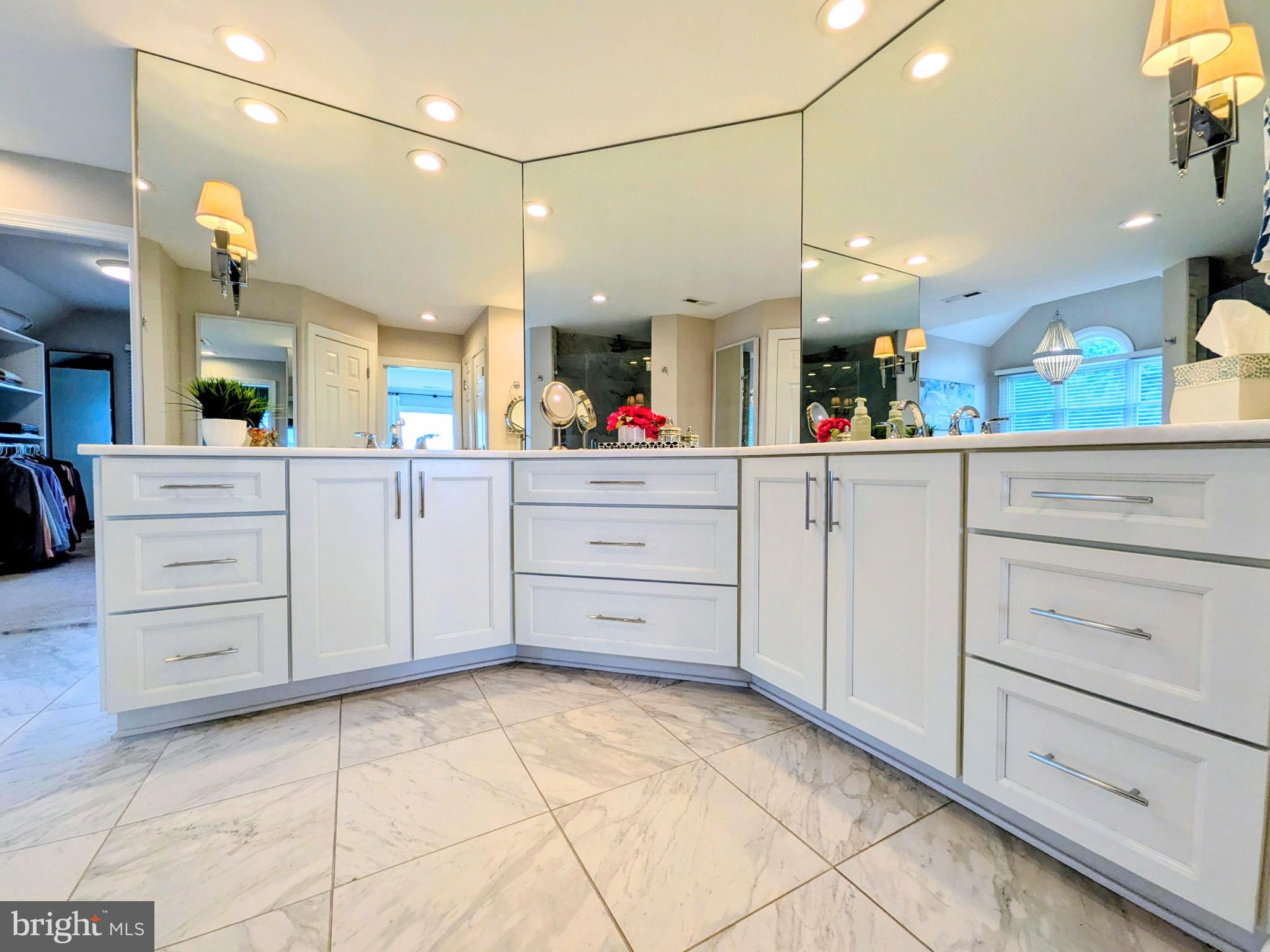 GOOSE POINT ESTATES - Residential