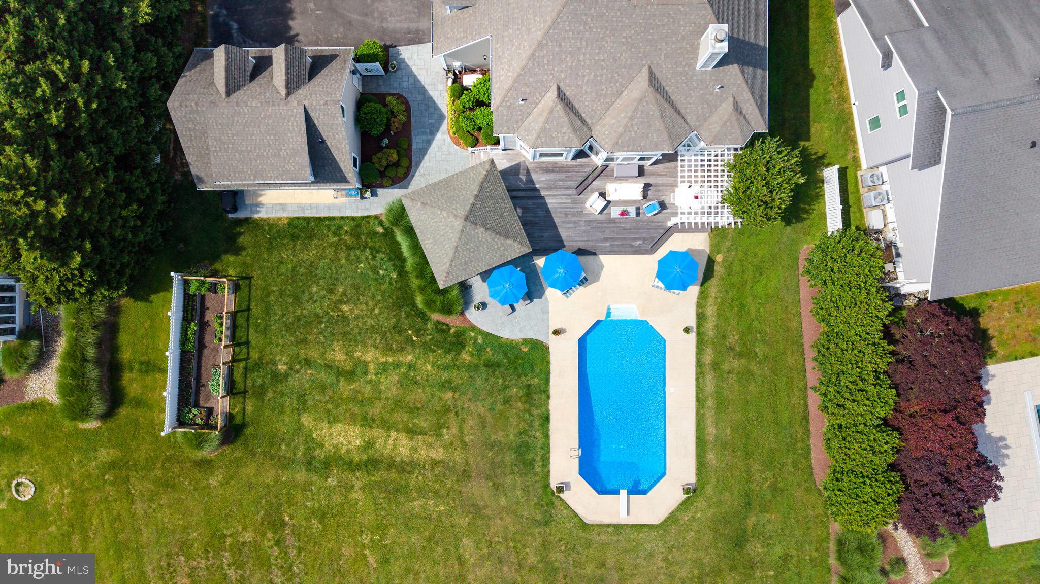 GOOSE POINT ESTATES - Residential