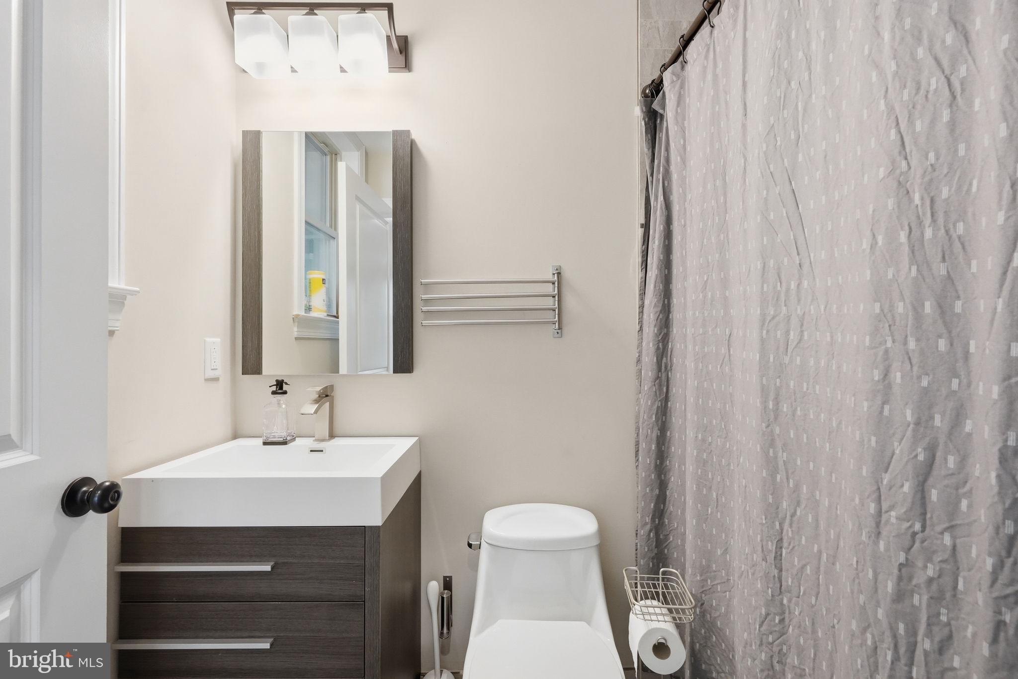 MANAYUNK - Residential
