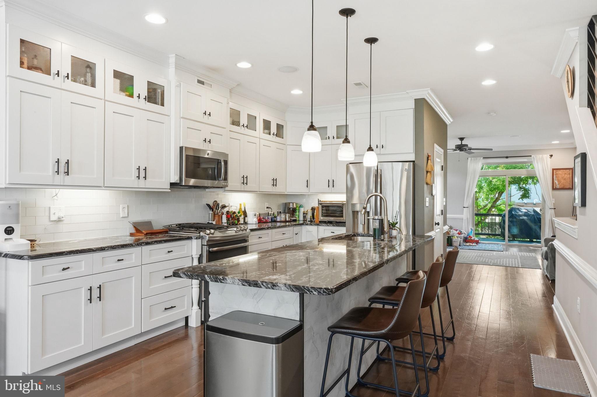 MANAYUNK - Residential
