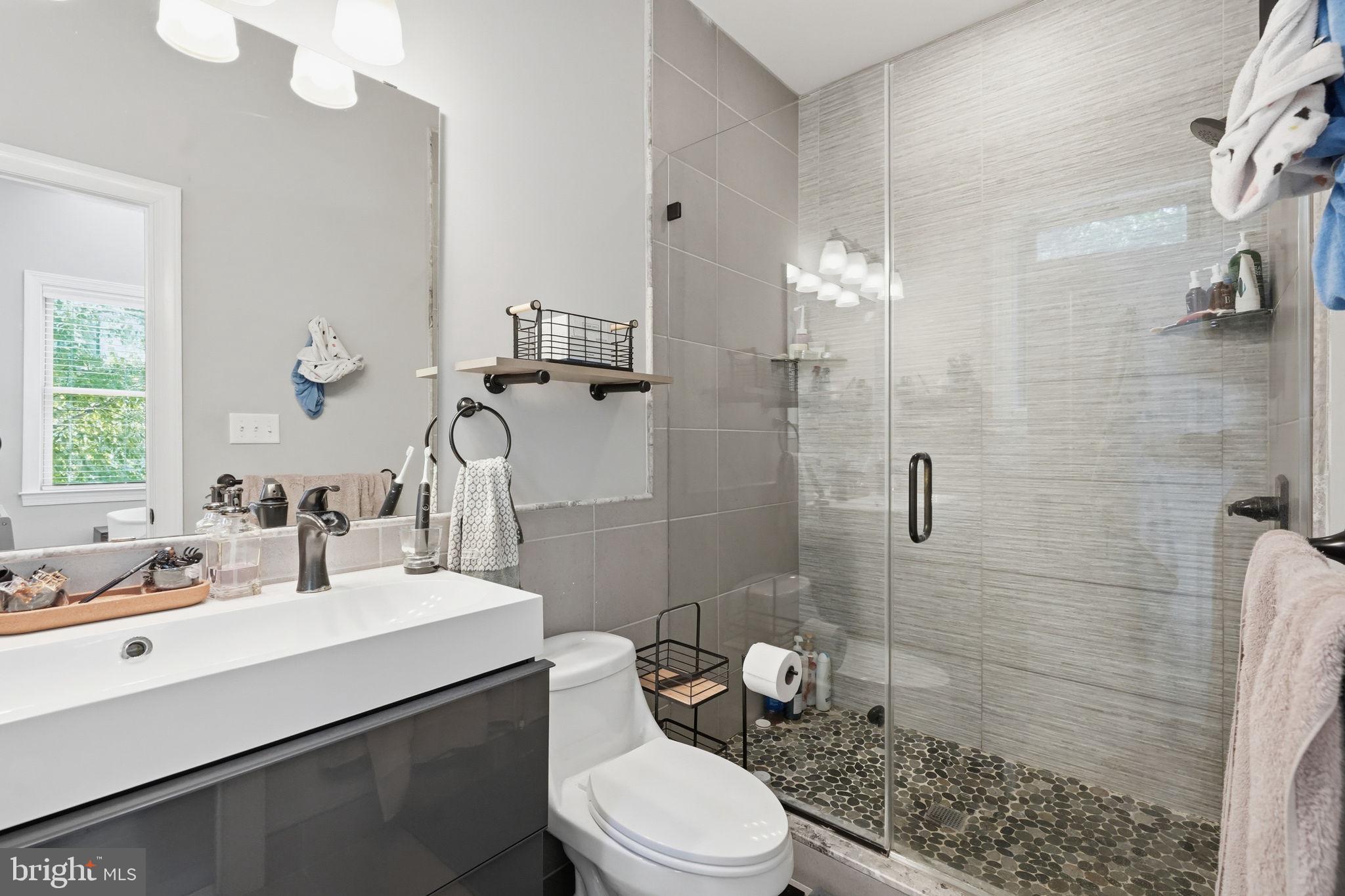 MANAYUNK - Residential
