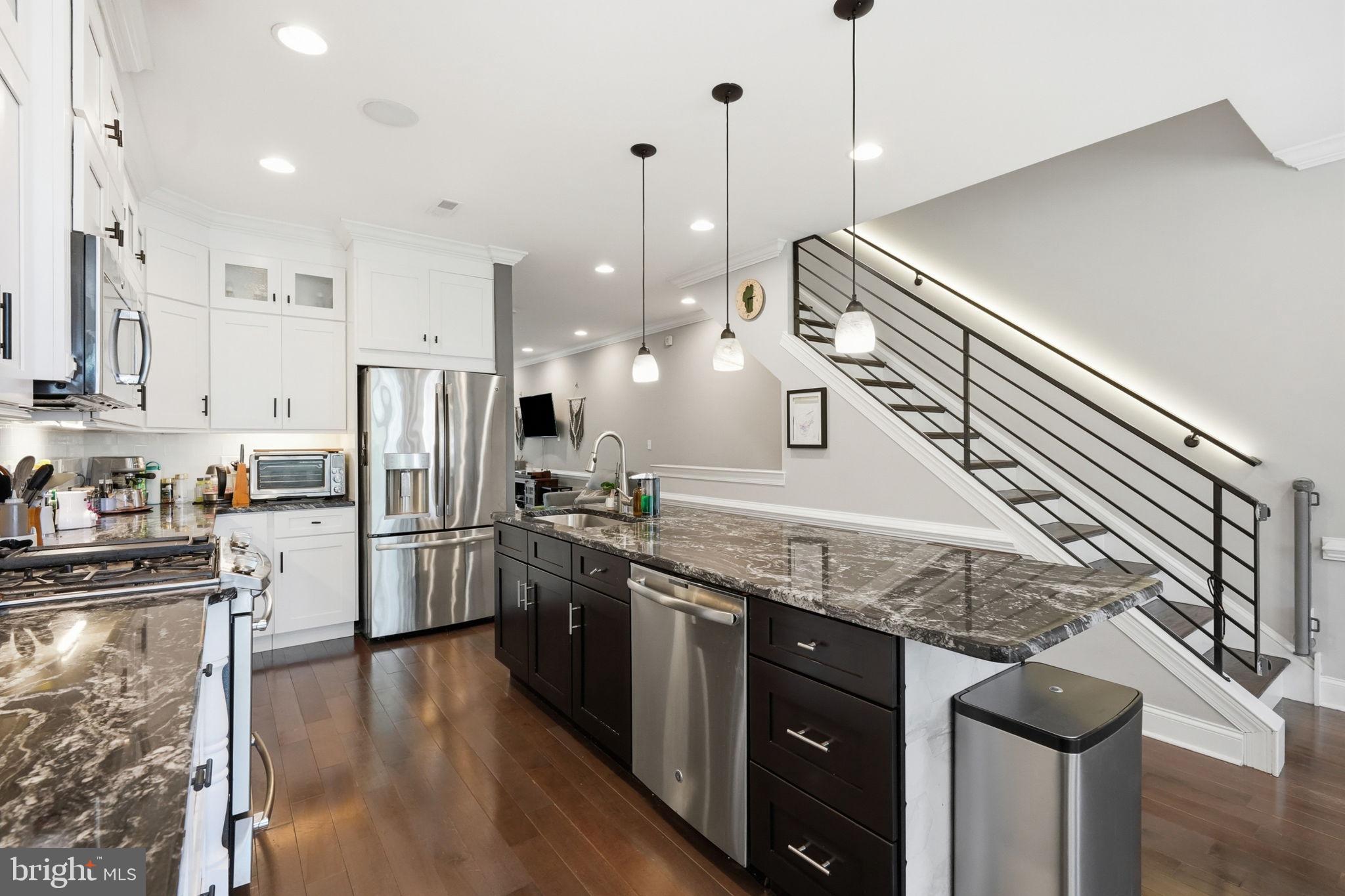 MANAYUNK - Residential