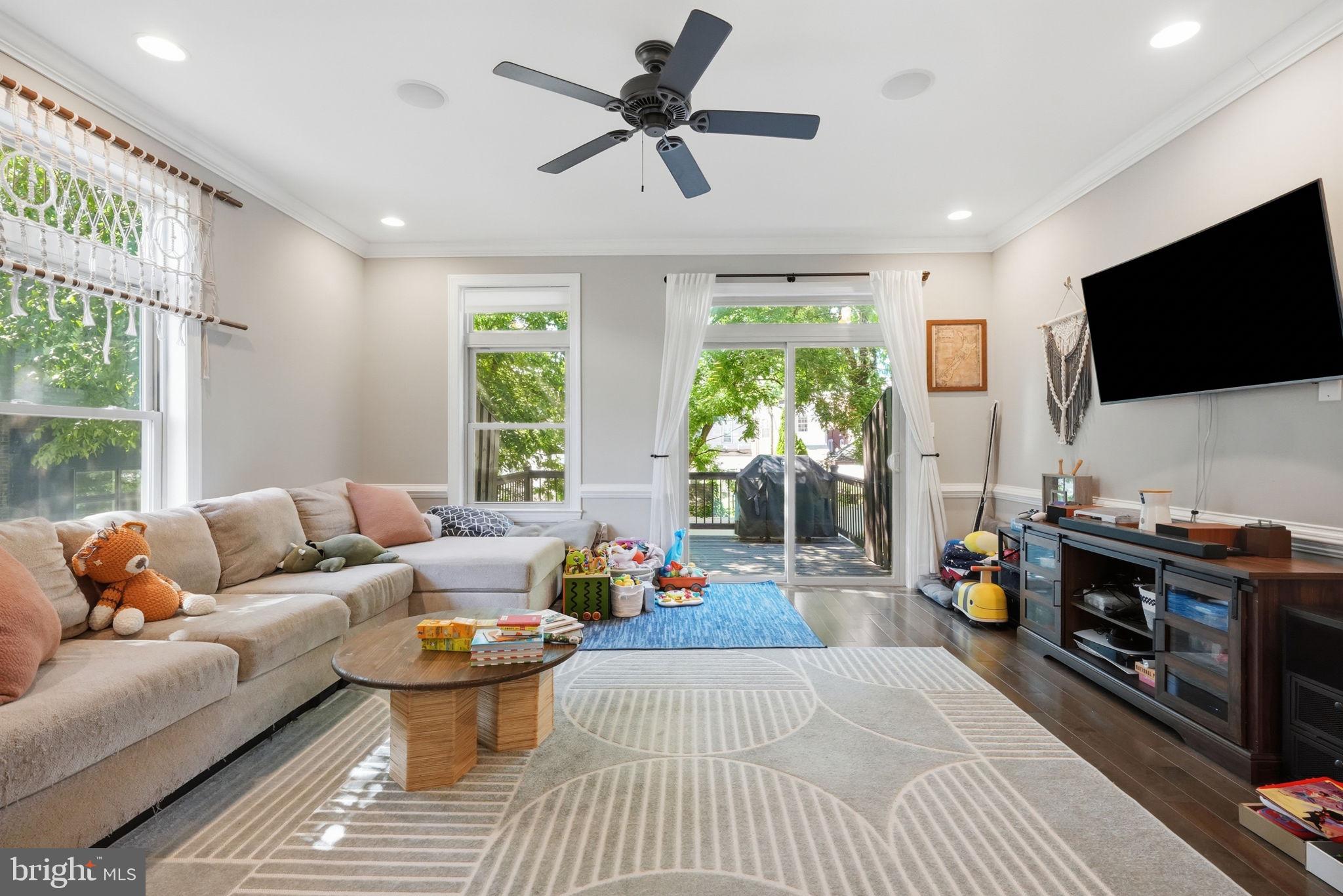 MANAYUNK - Residential