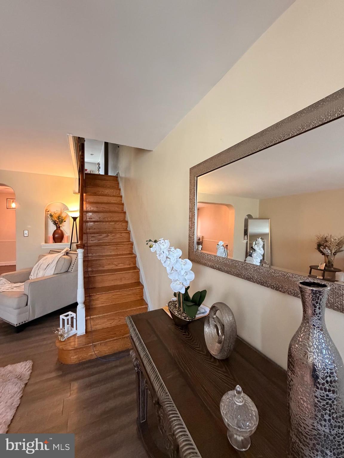 MAYFAIR - Residential