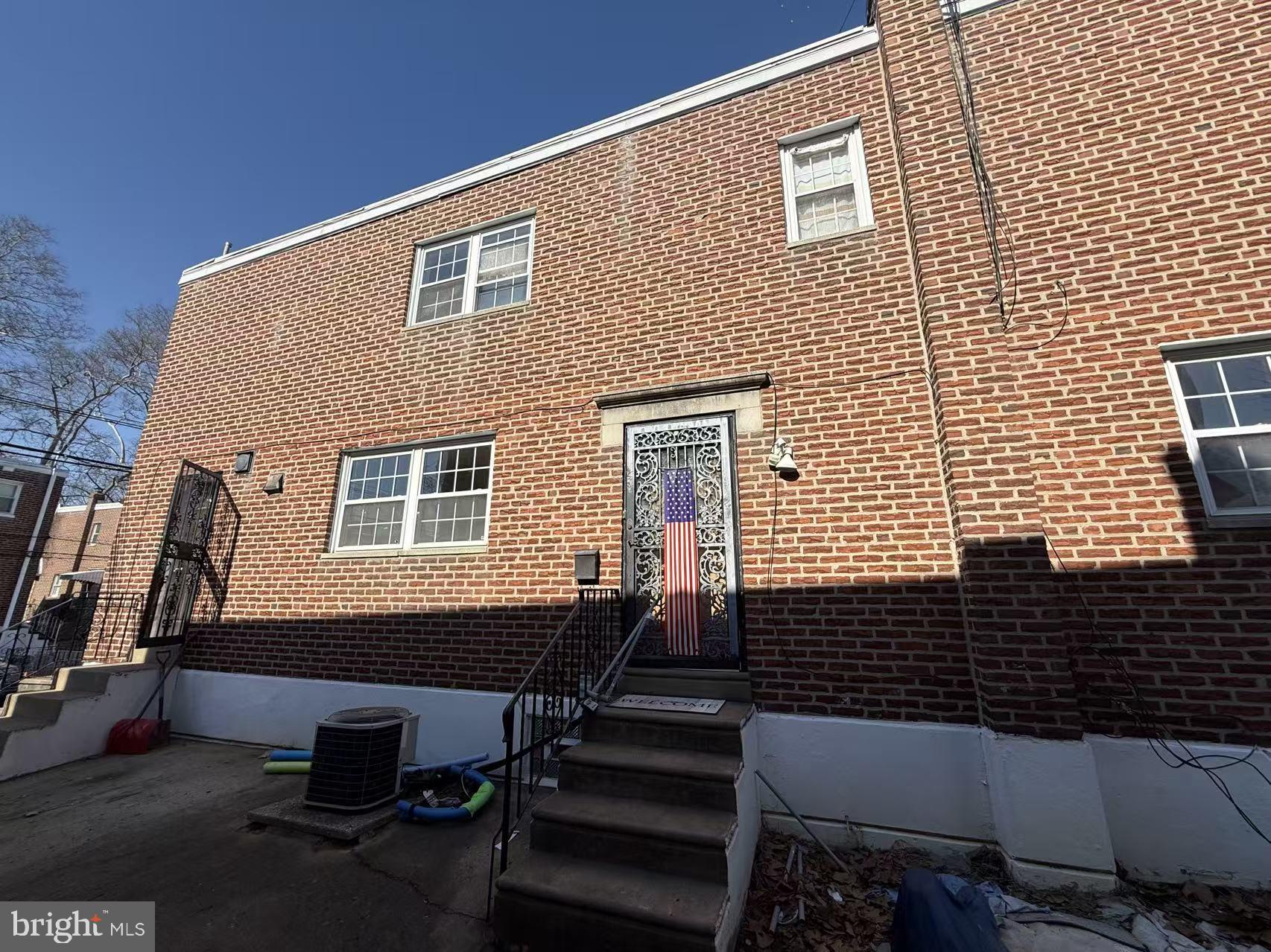 PHILADELPHIA - Residential