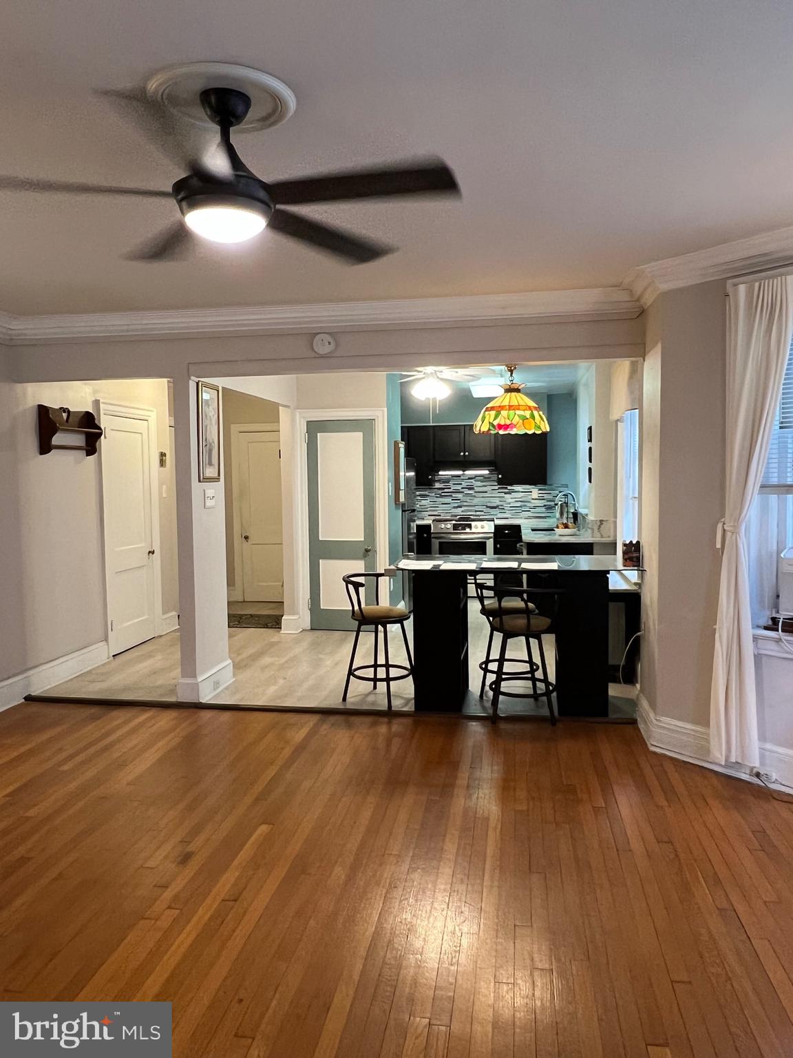 GARDEN COURT - Residential