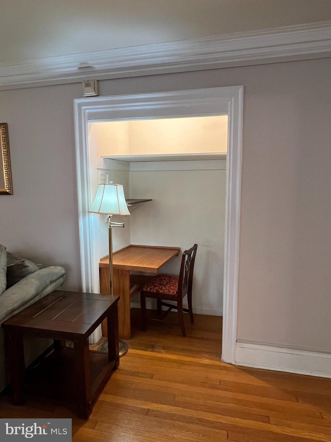 GARDEN COURT - Residential