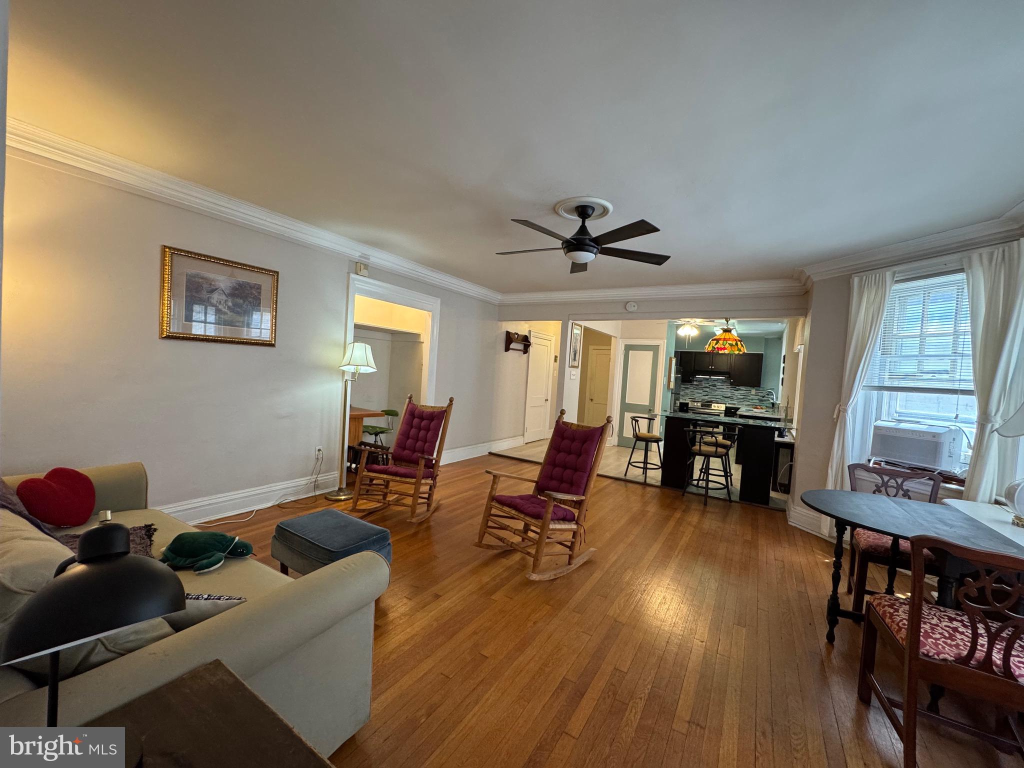 GARDEN COURT - Residential