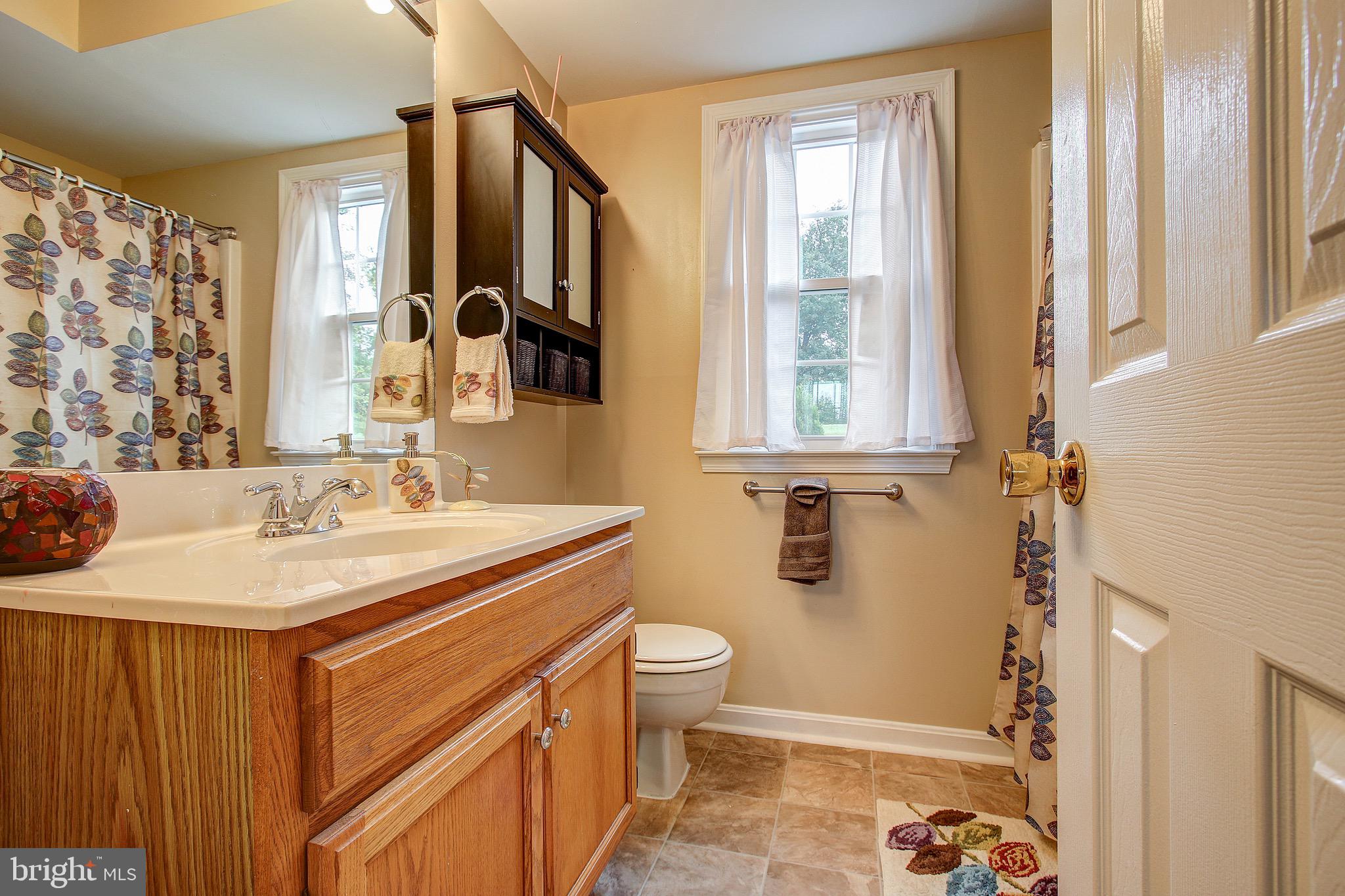 VILLAS LAKE ANITA LOUISE - Residential