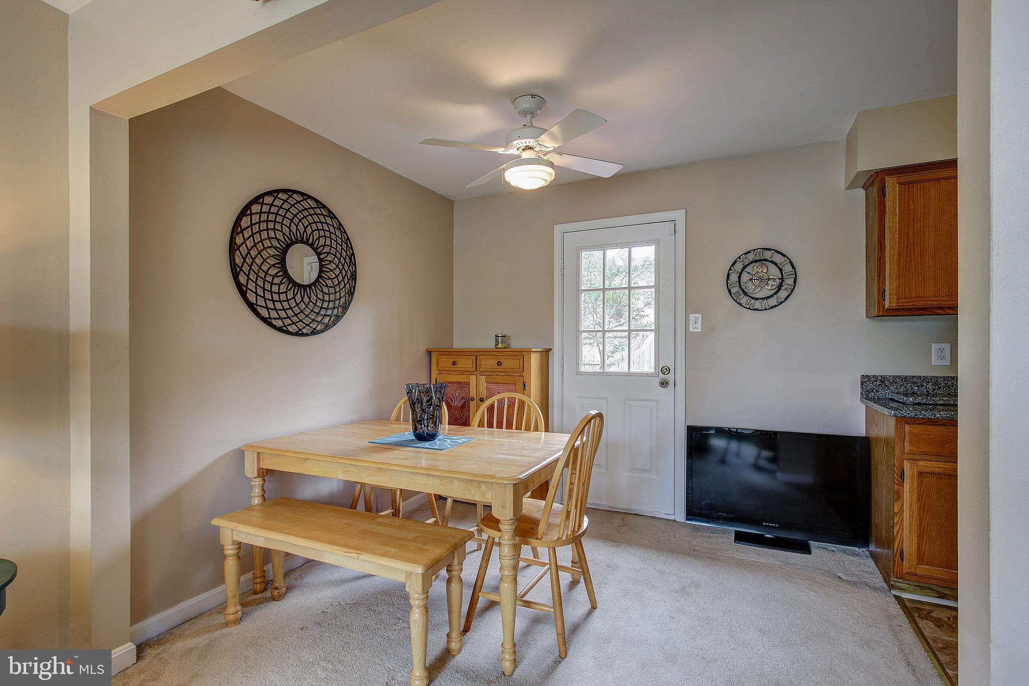 VILLAS LAKE ANITA LOUISE - Residential
