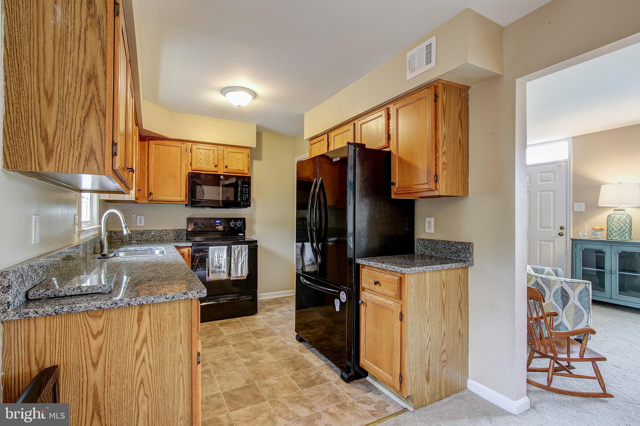 VILLAS LAKE ANITA LOUISE - Residential
