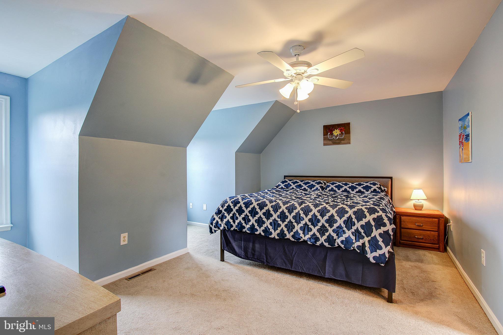 VILLAS LAKE ANITA LOUISE - Residential