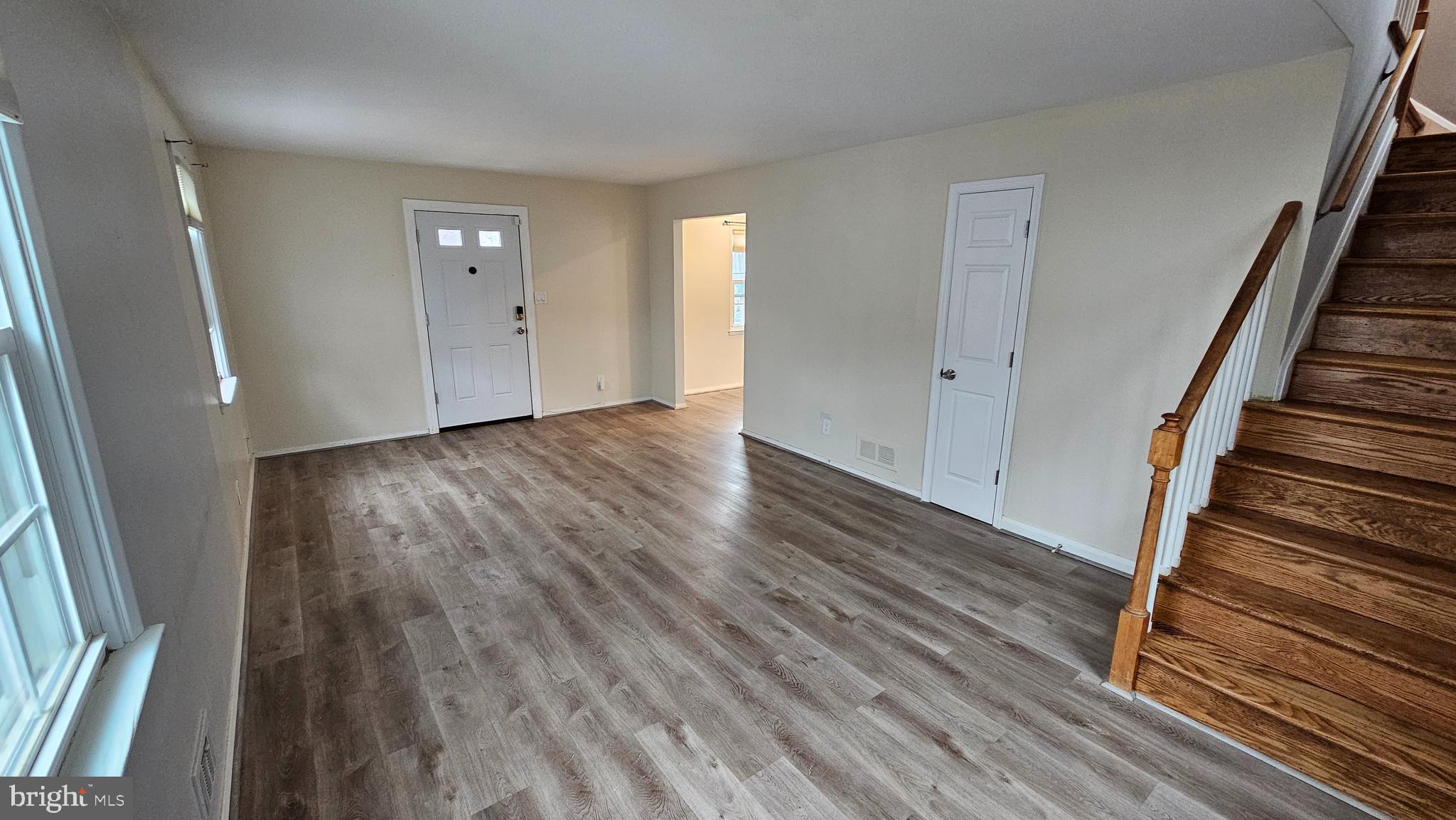 CRESTWOOD - Residential