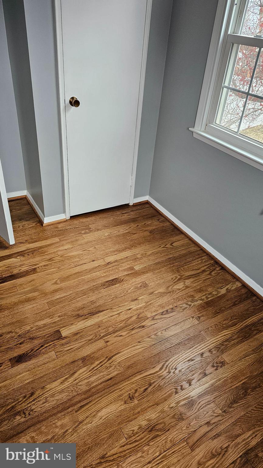 CRESTWOOD - Residential