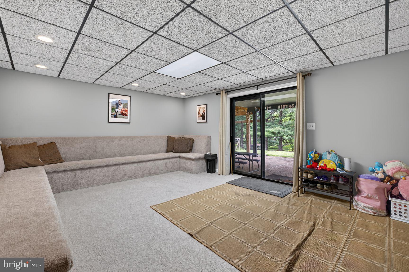 LOCH HAVEN - Residential