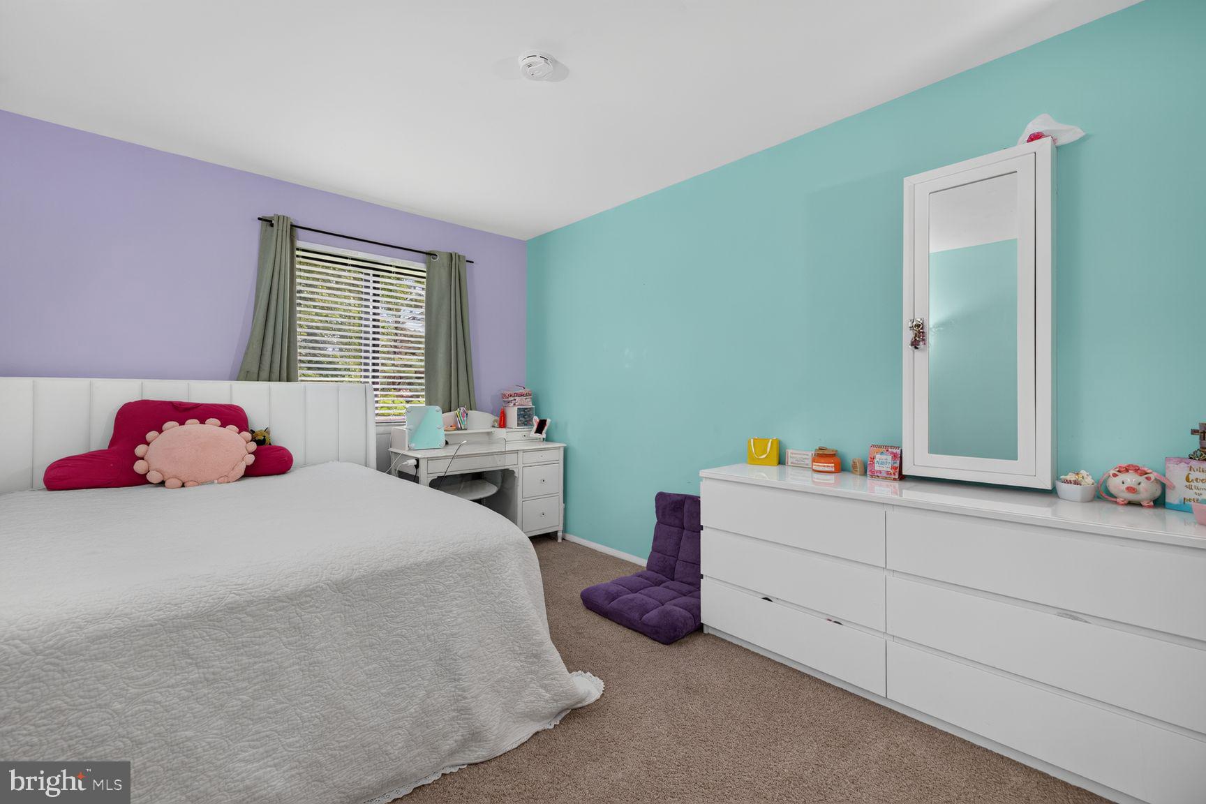 LOCH HAVEN - Residential