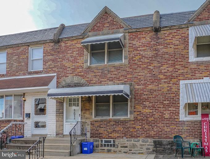Convenient, sought after Bridesburg location for this well improved  brick row home  that is ready  for your New Year move-in to a new address and quality of life.  This easy to maintain 2 bedroom has beautifully 
re-finished original hardwood floors through out with the exception of the finished basement offering new  durable vinyl plank  flooring.  Basement level with rear driveway access includes separate laundry room containing  a half bath. This home has well maintained  and improved.  And saving the best for last...the home purchase includes a separately deeded and taxed residential lot in the rear allowing for 4-5 car parking or future development or sale!
