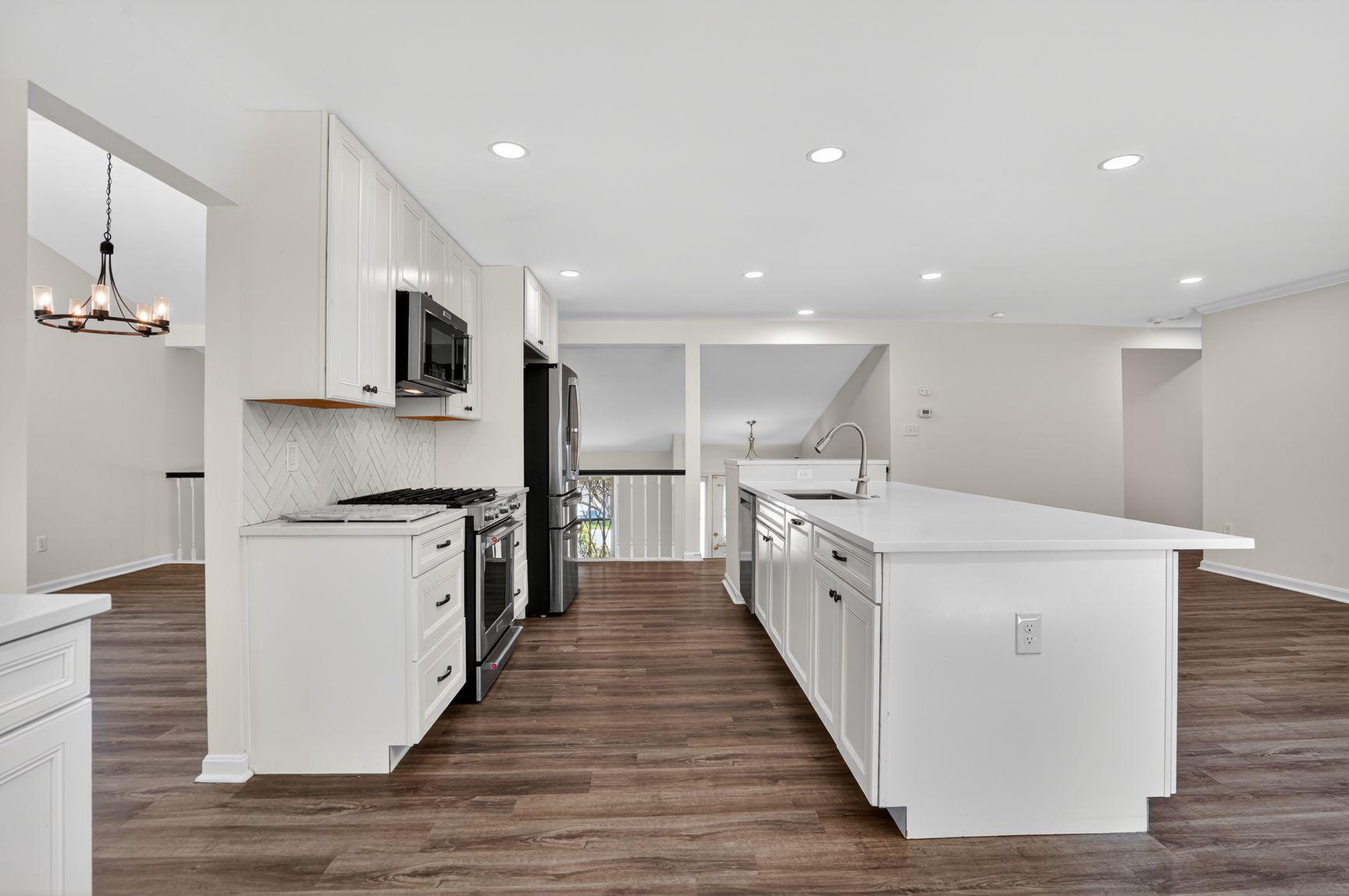 BURKE CENTRE - Residential
