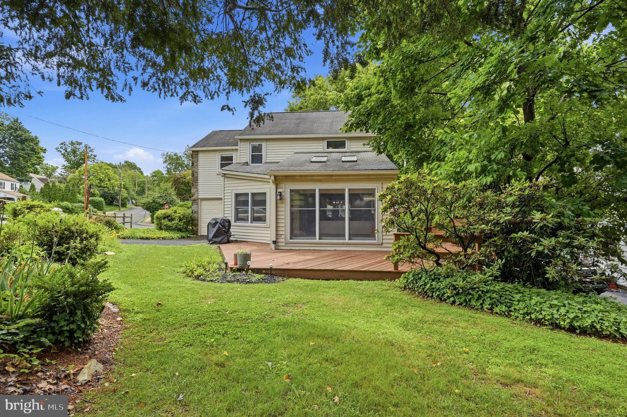ELKINS PARK - Residential
