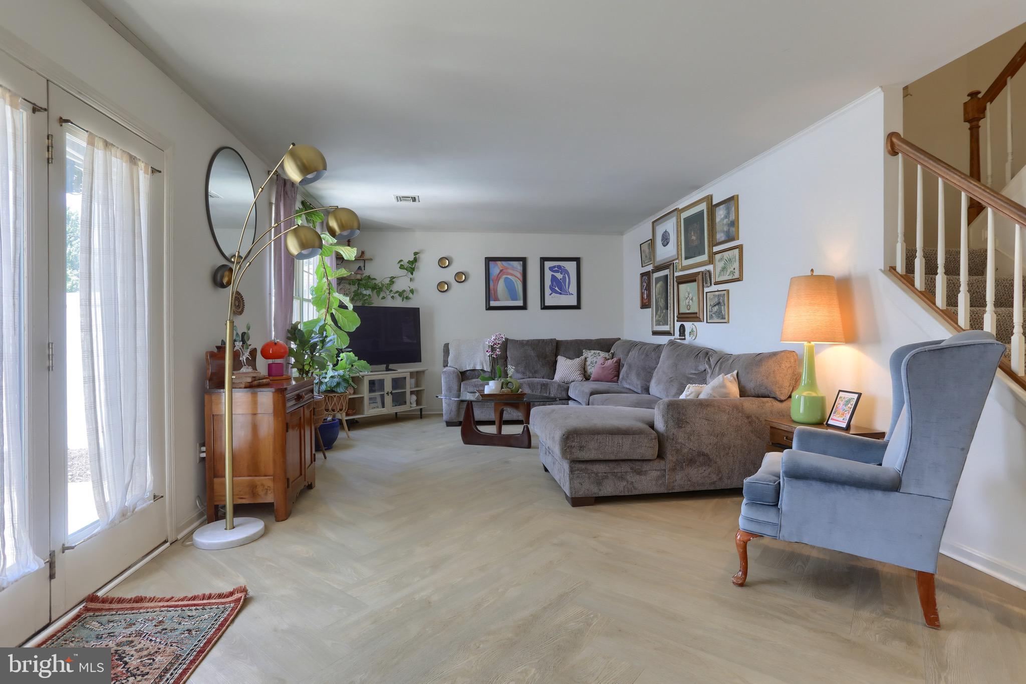 CREST OF HERSHEY - Residential