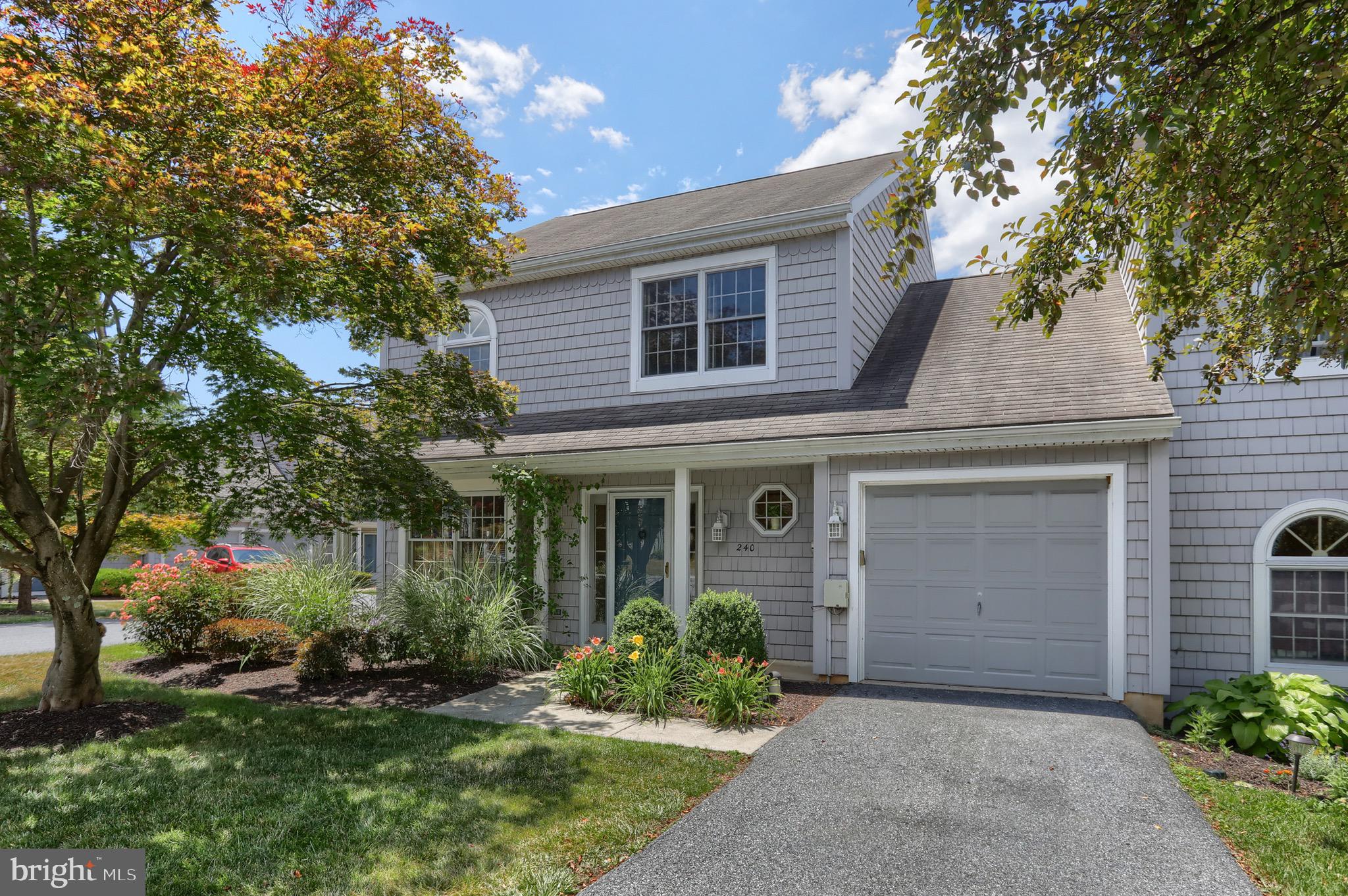 CREST OF HERSHEY - Residential