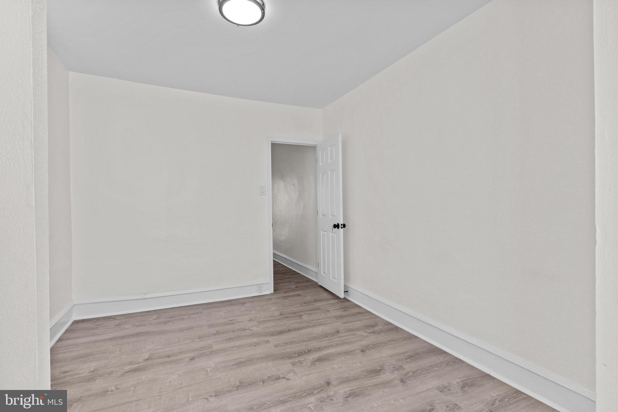 OLNEY - Residential
