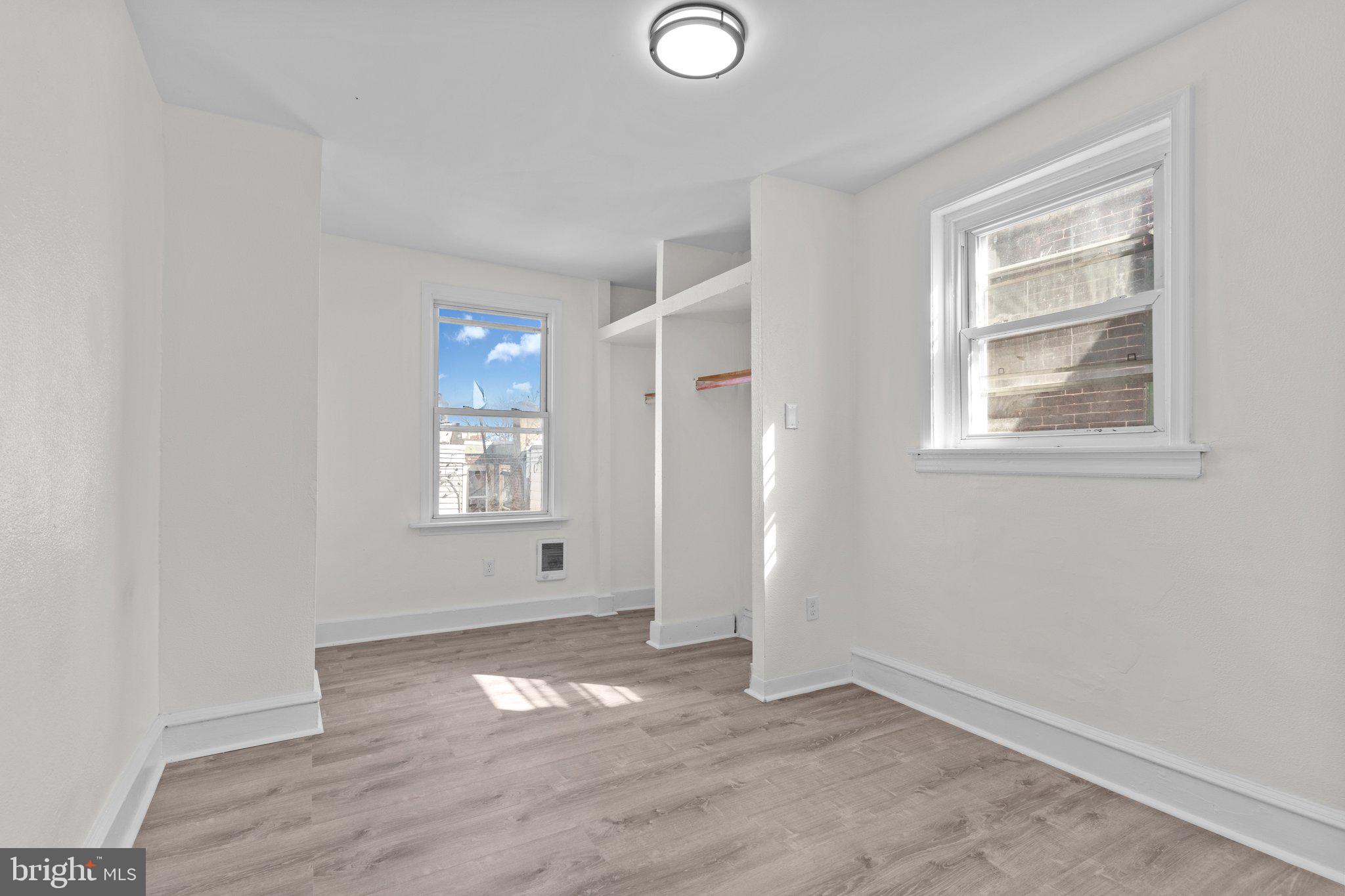 OLNEY - Residential