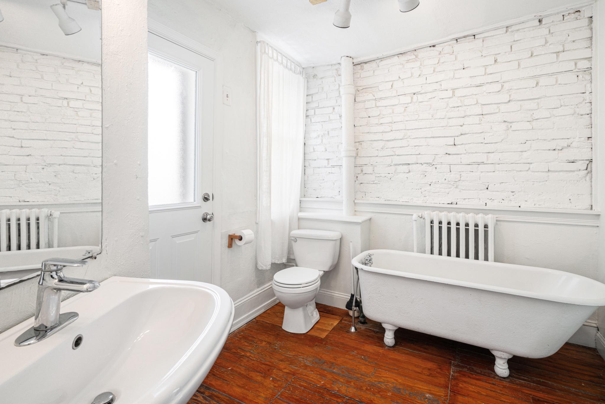 PASSYUNK SQUARE - Residential