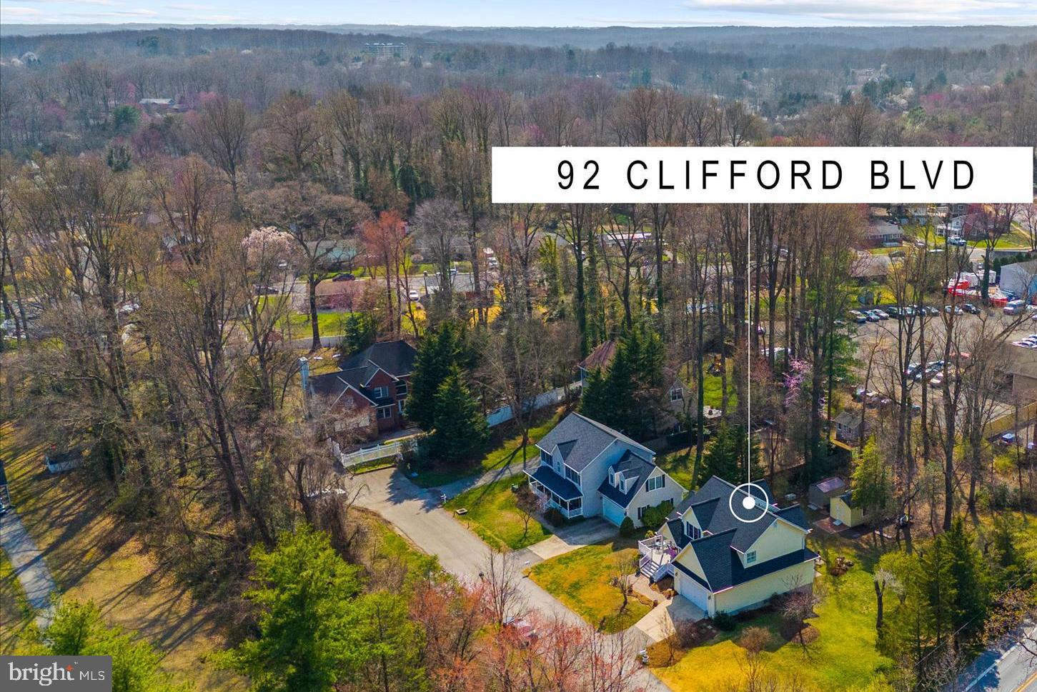 CLIFFORD ESTATES - Residential