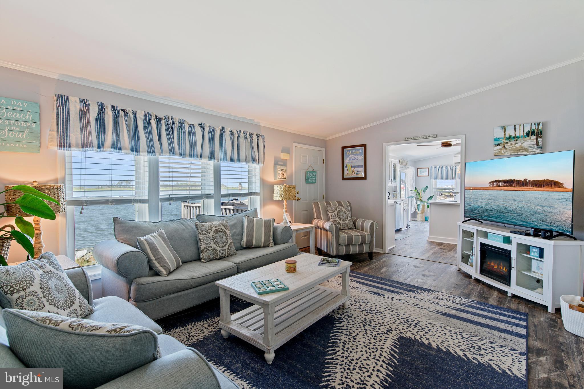 POTNETS DOCKSIDE - Residential