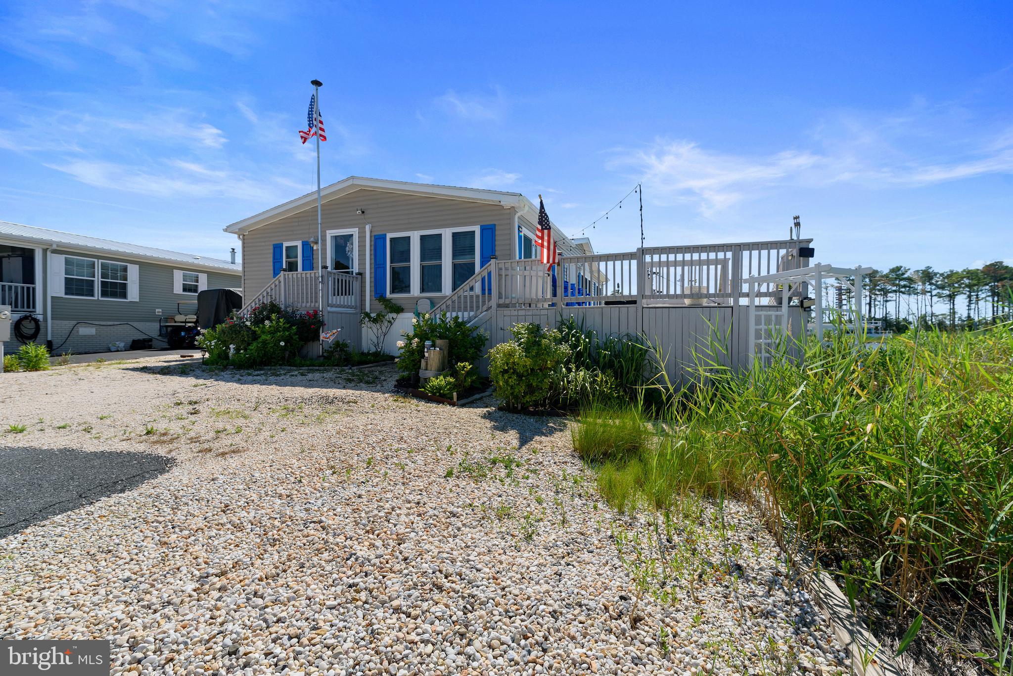 POTNETS DOCKSIDE - Residential