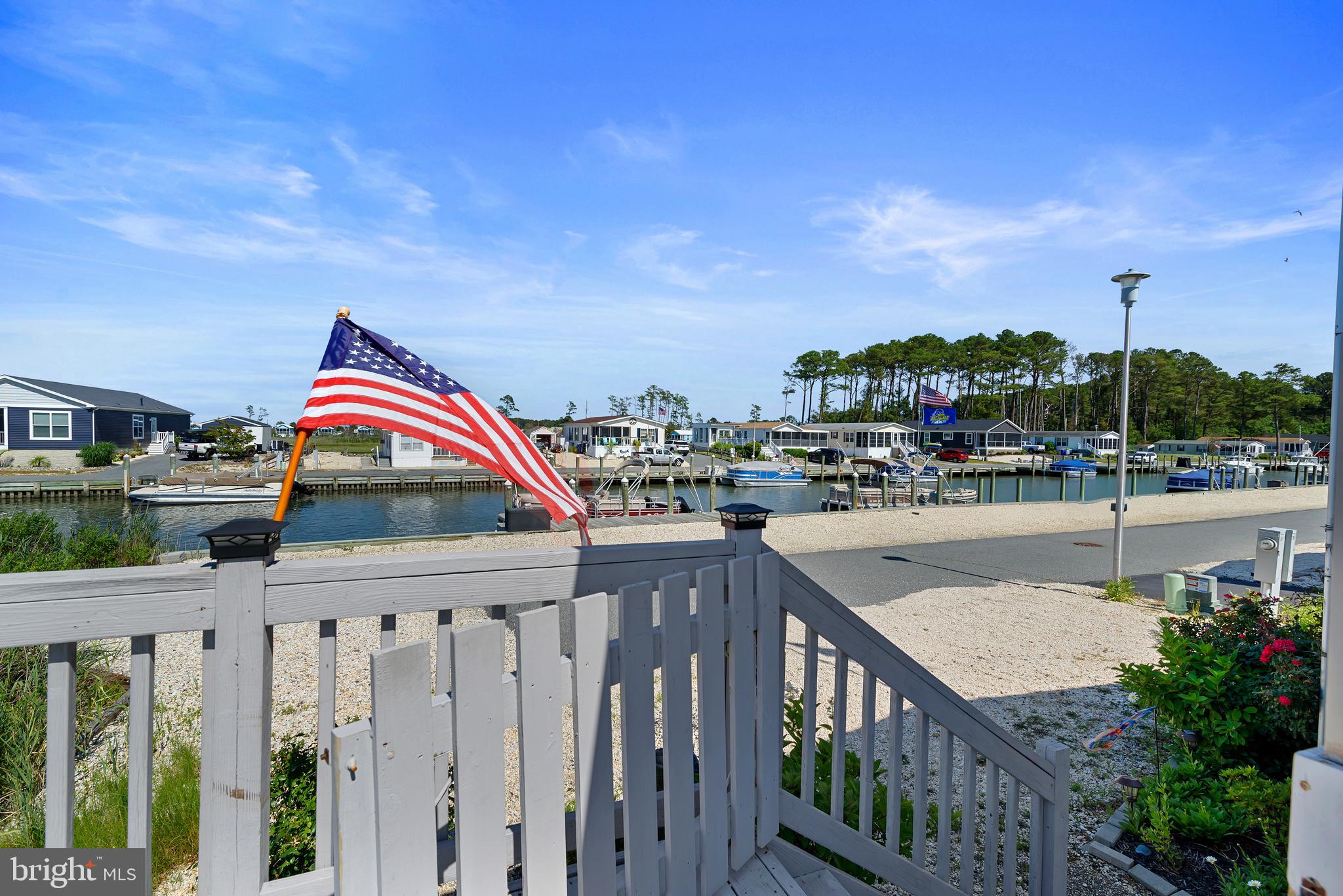 POTNETS DOCKSIDE - Residential