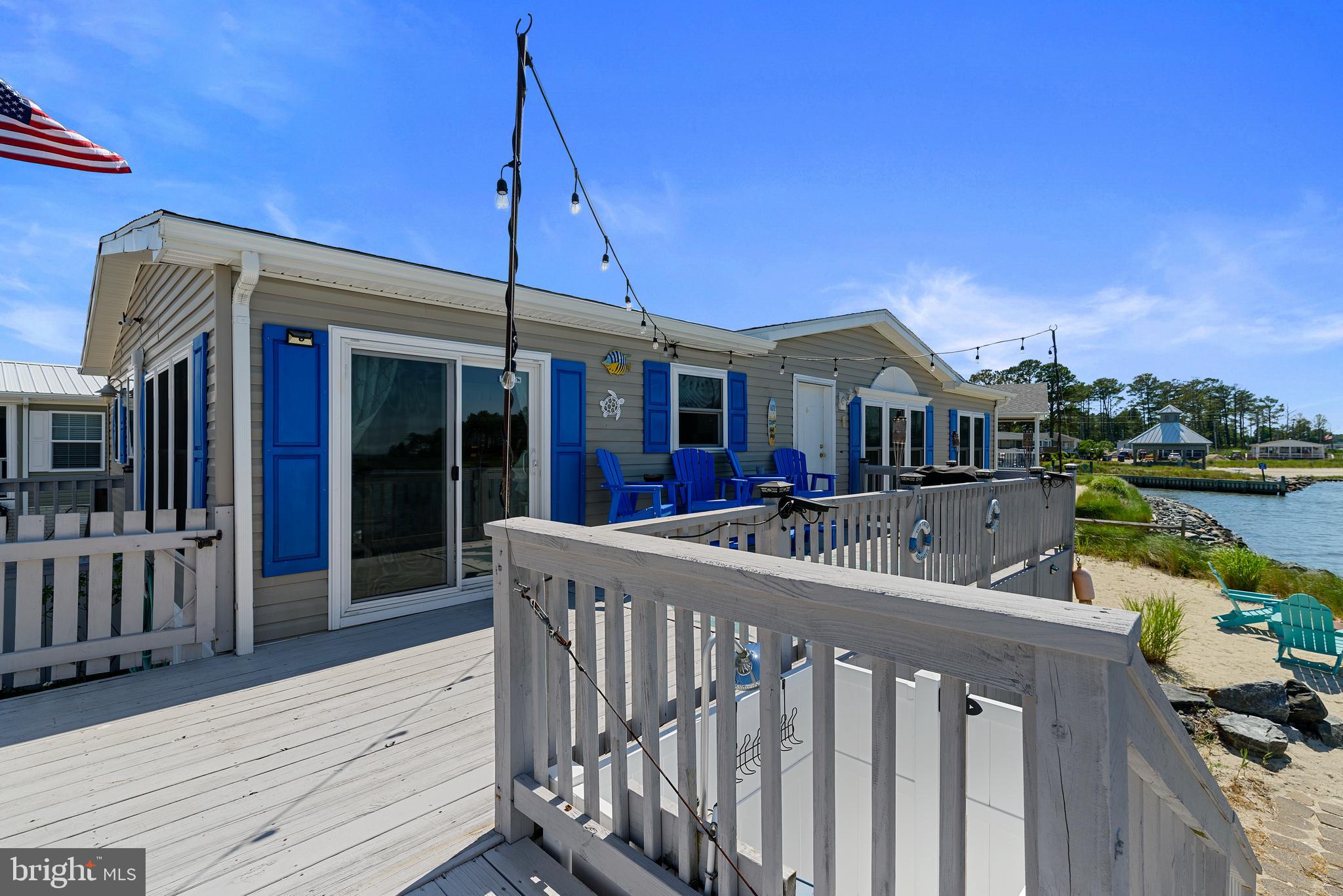 POTNETS DOCKSIDE - Residential