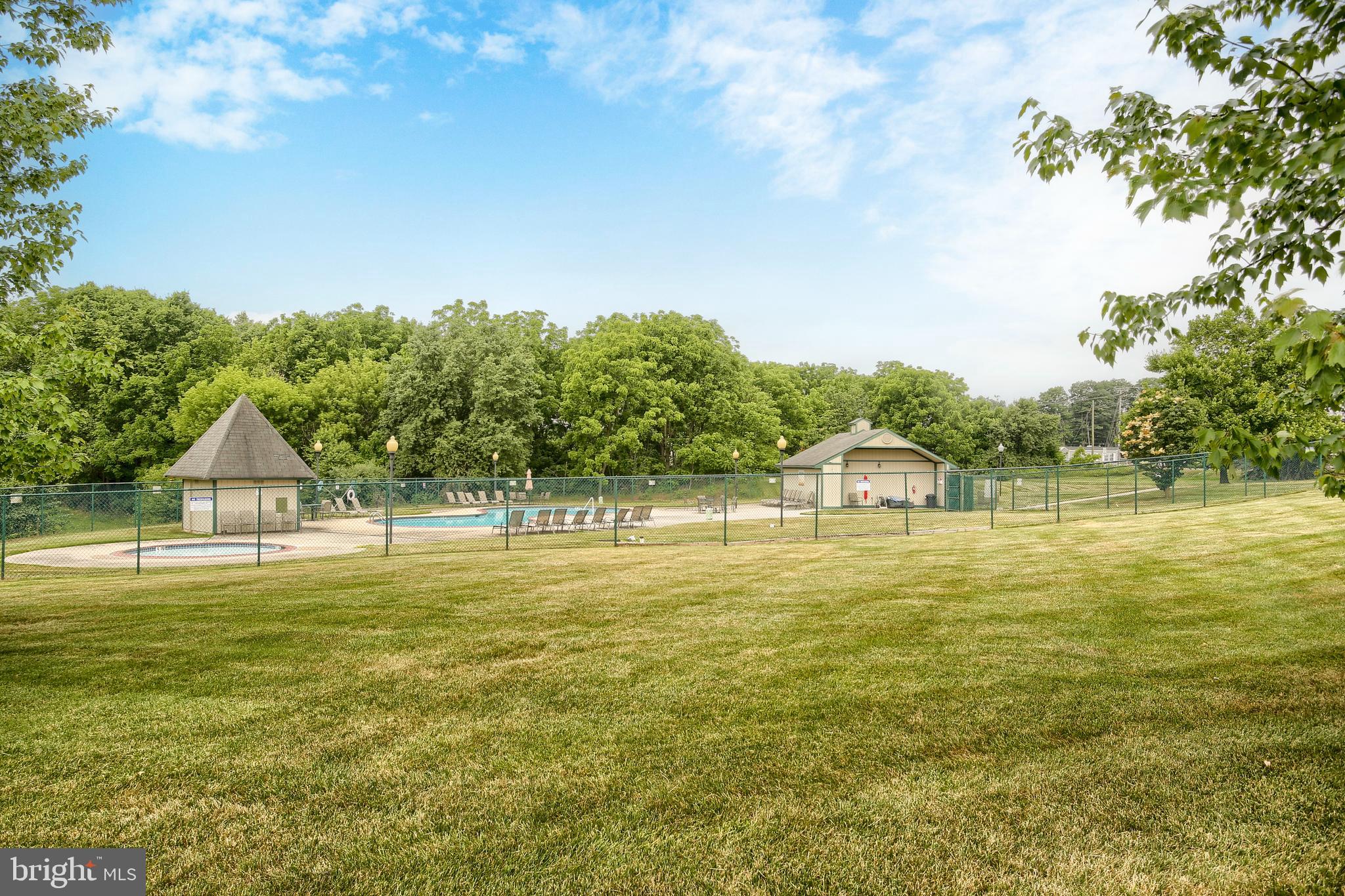 FOREST GLEN - Residential