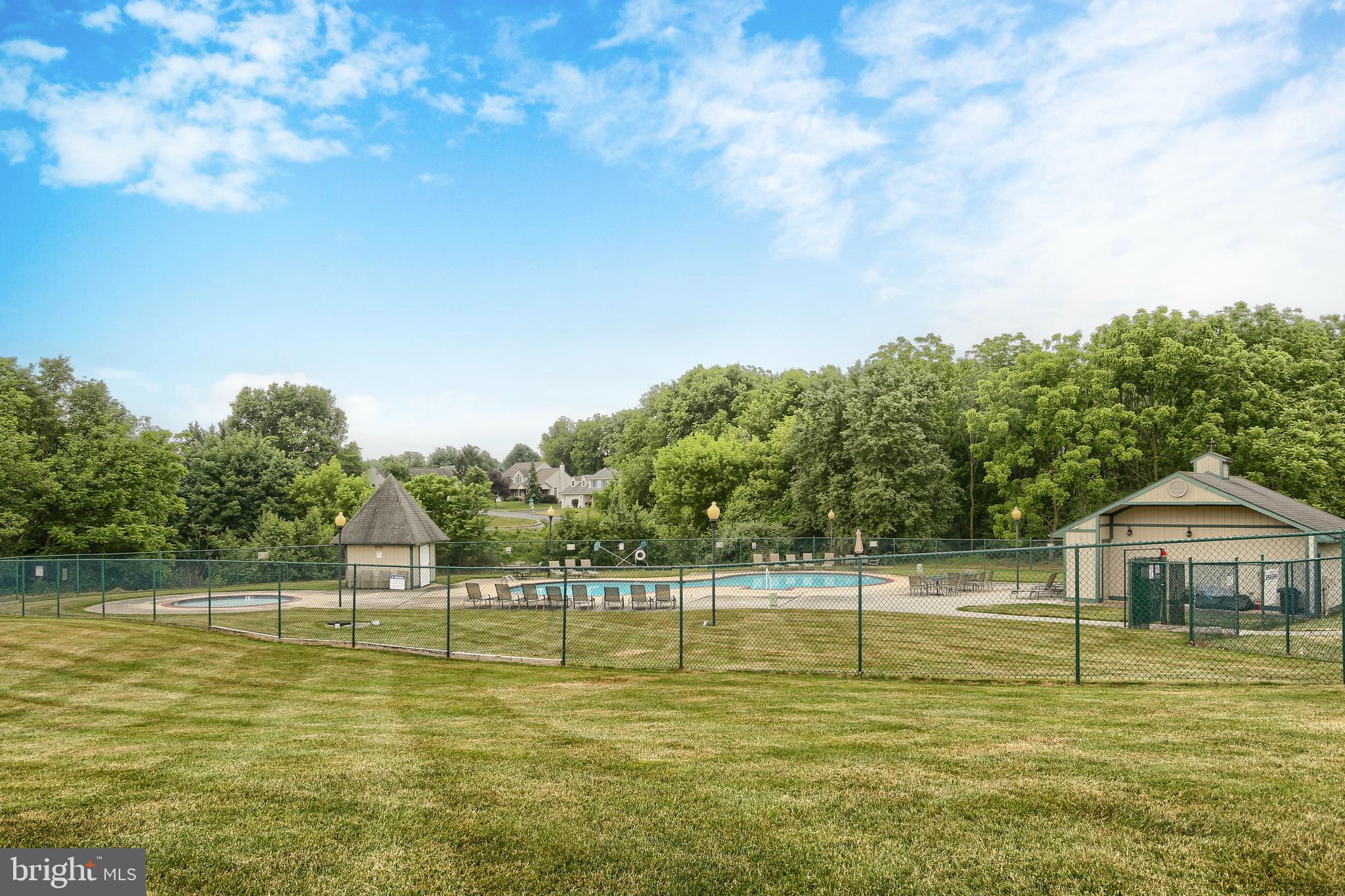 FOREST GLEN - Residential