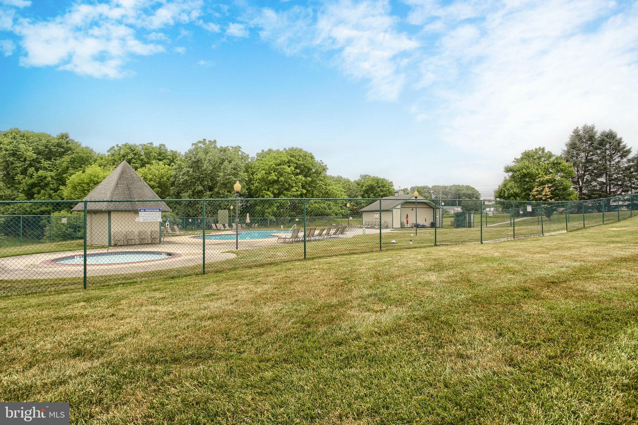 FOREST GLEN - Residential