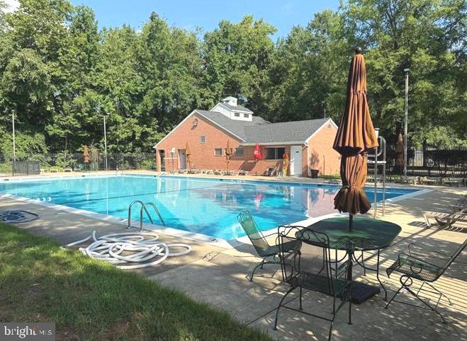 FORESTVILLE PARK - Residential