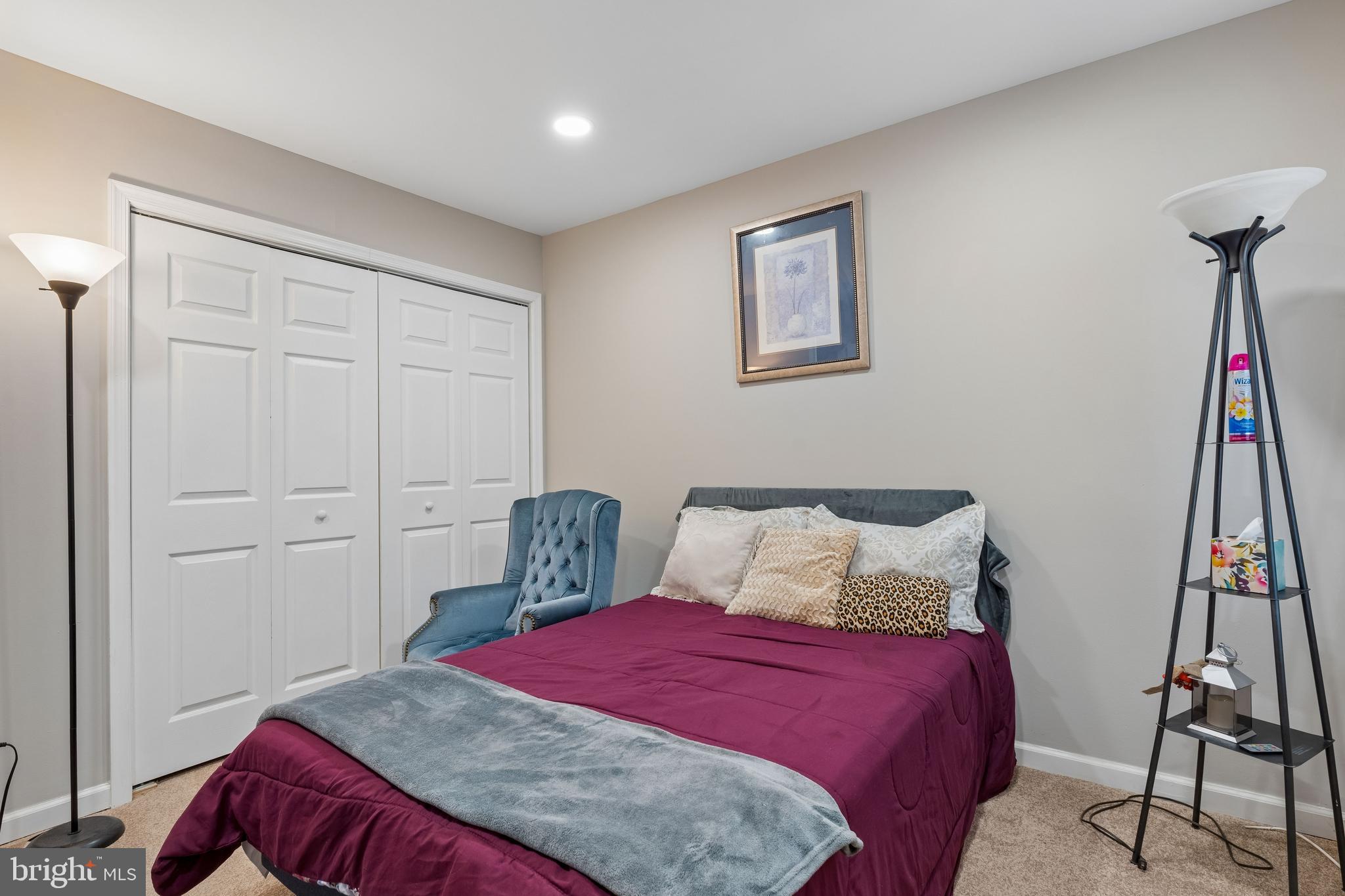 FORESTVILLE PARK - Residential