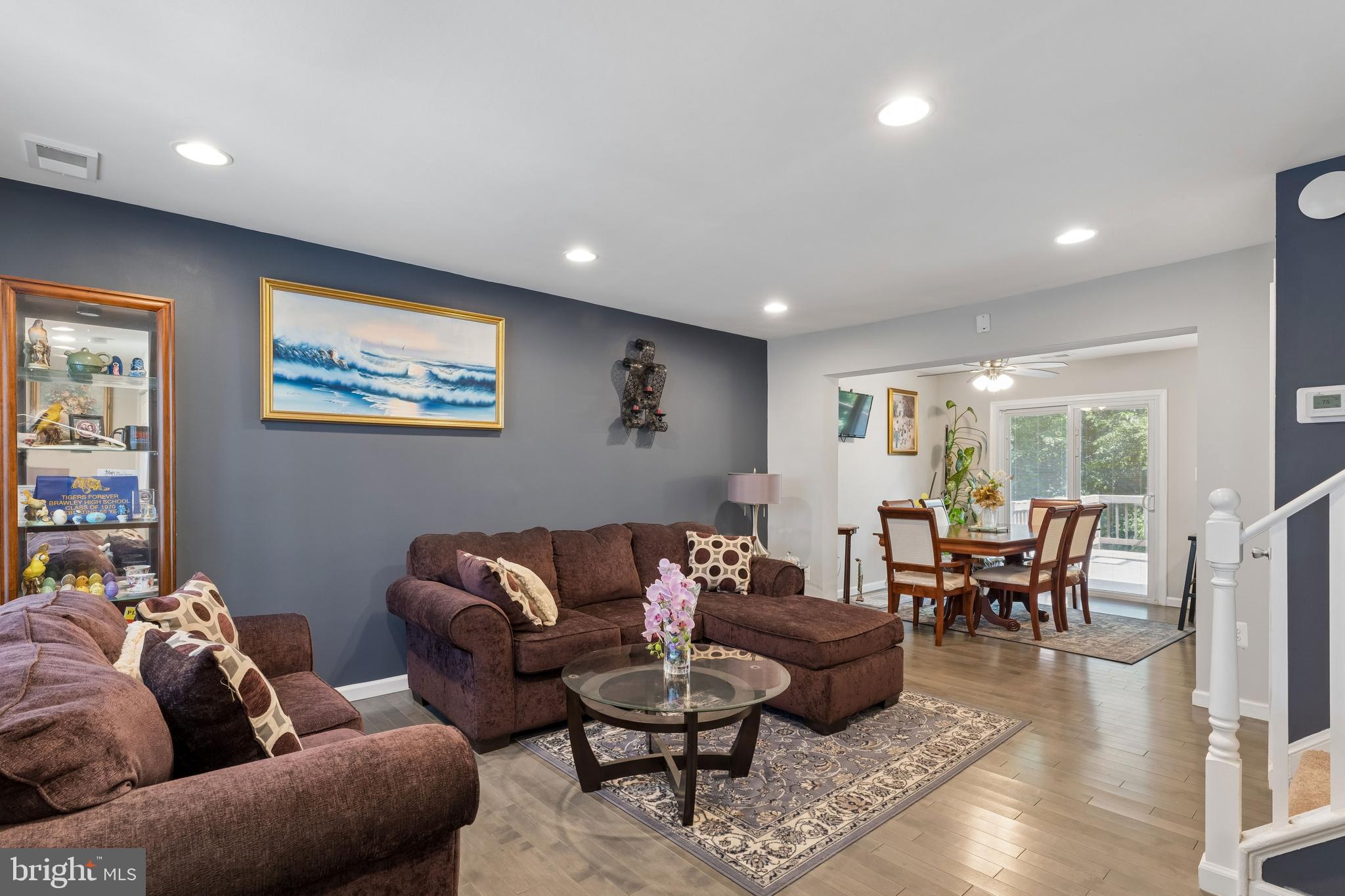 FORESTVILLE PARK - Residential