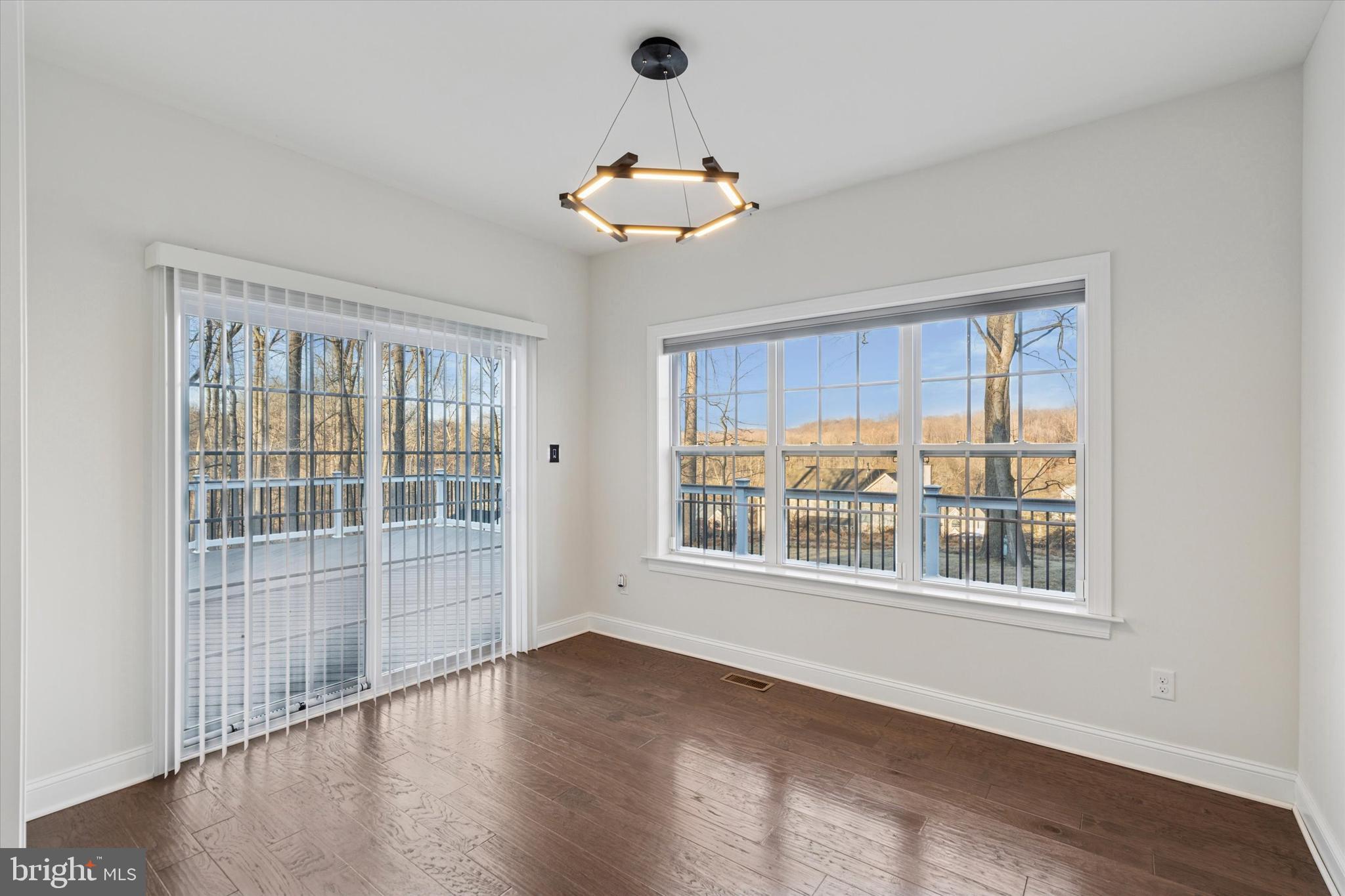LENAPE VALLEY - Residential