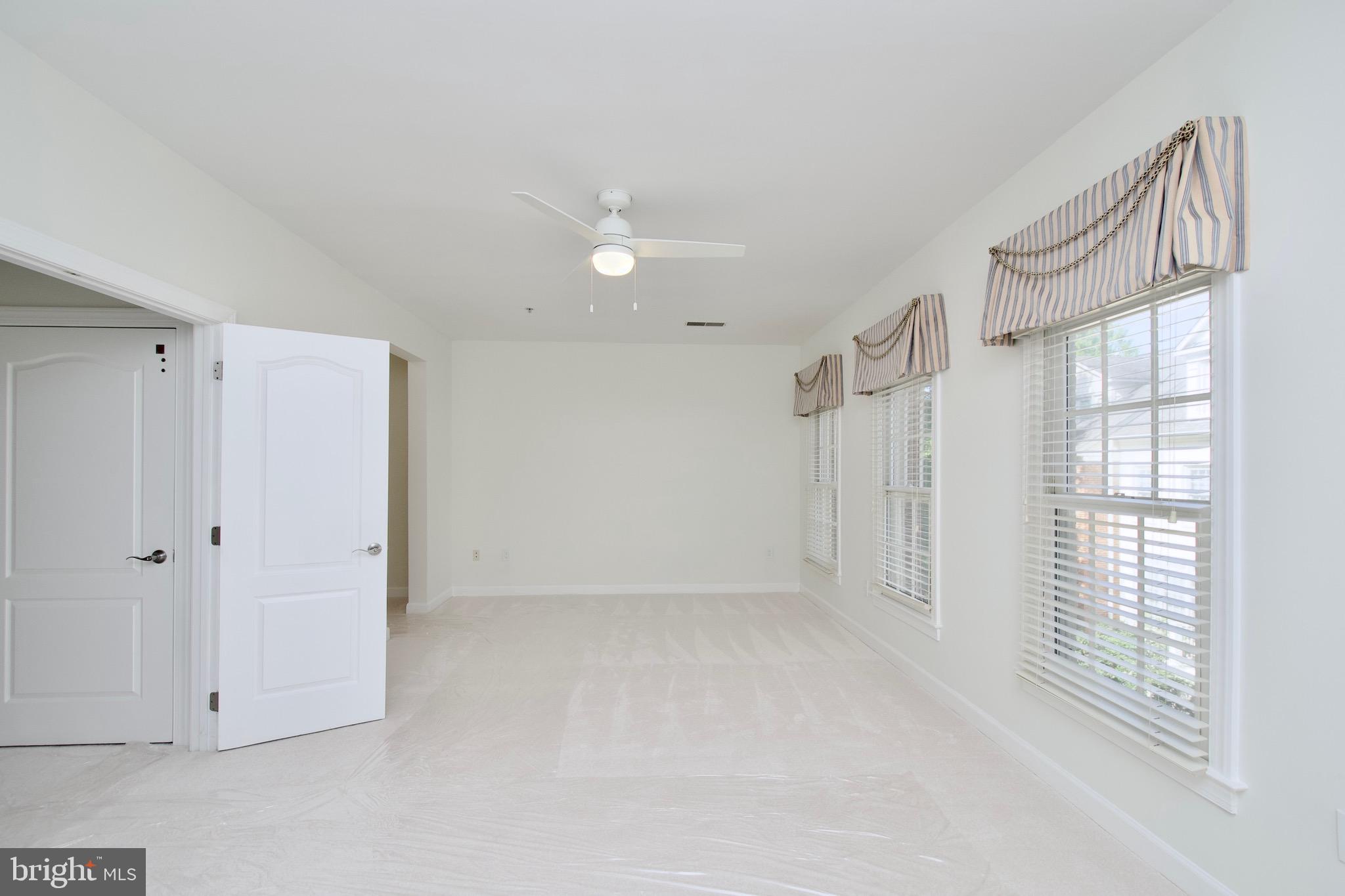 MCLEAN RIDGE - Residential