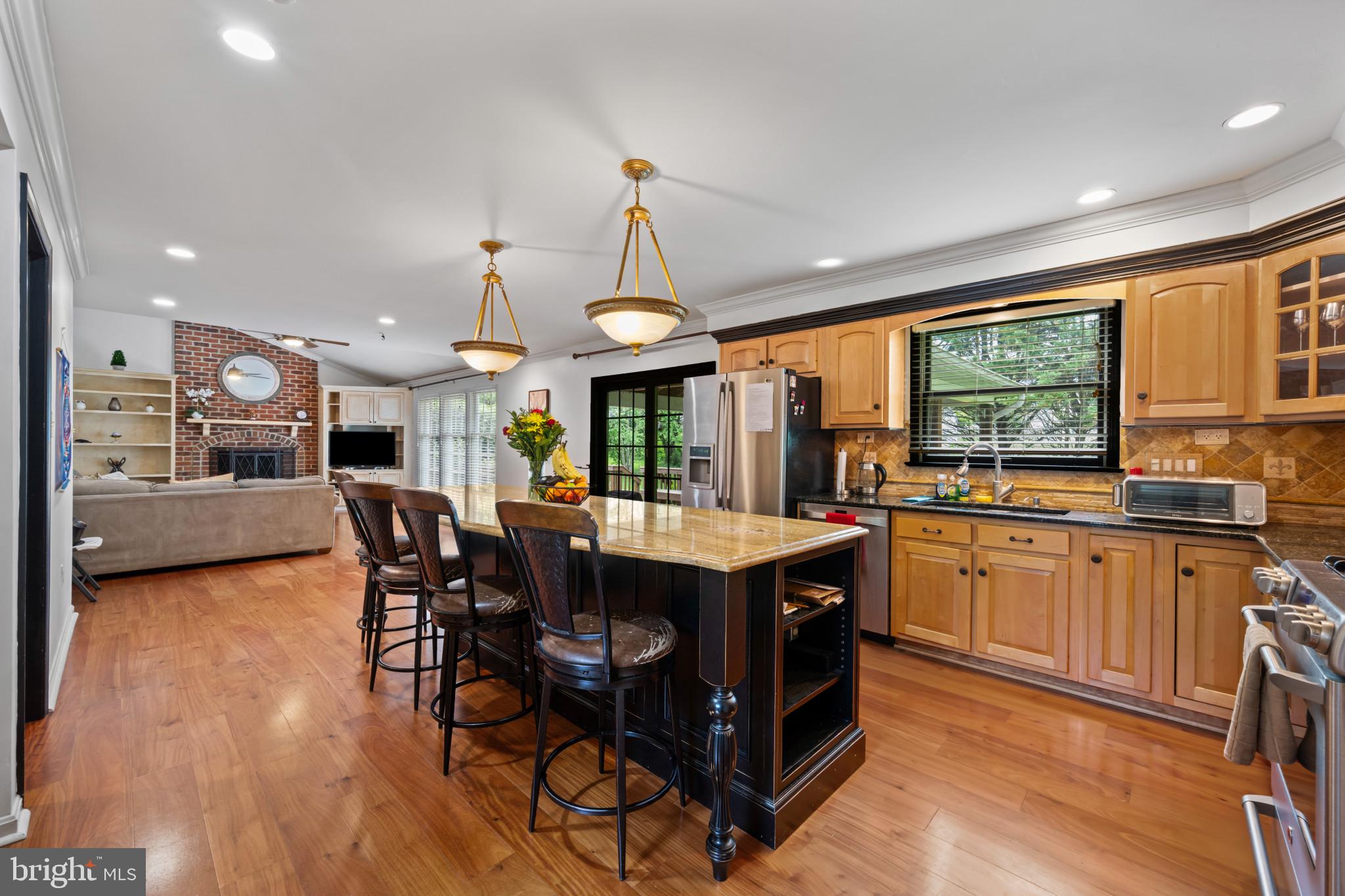 WHITTIER POND - Residential