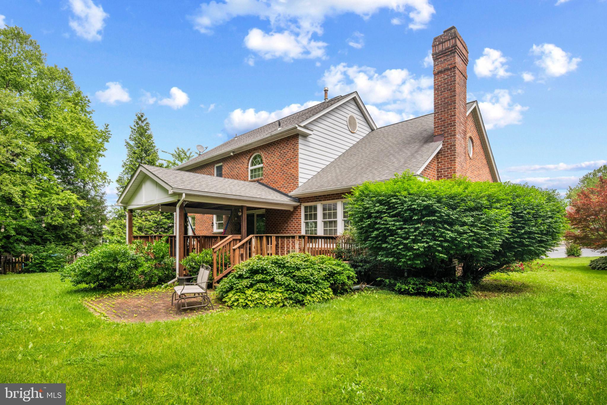 WHITTIER POND - Residential