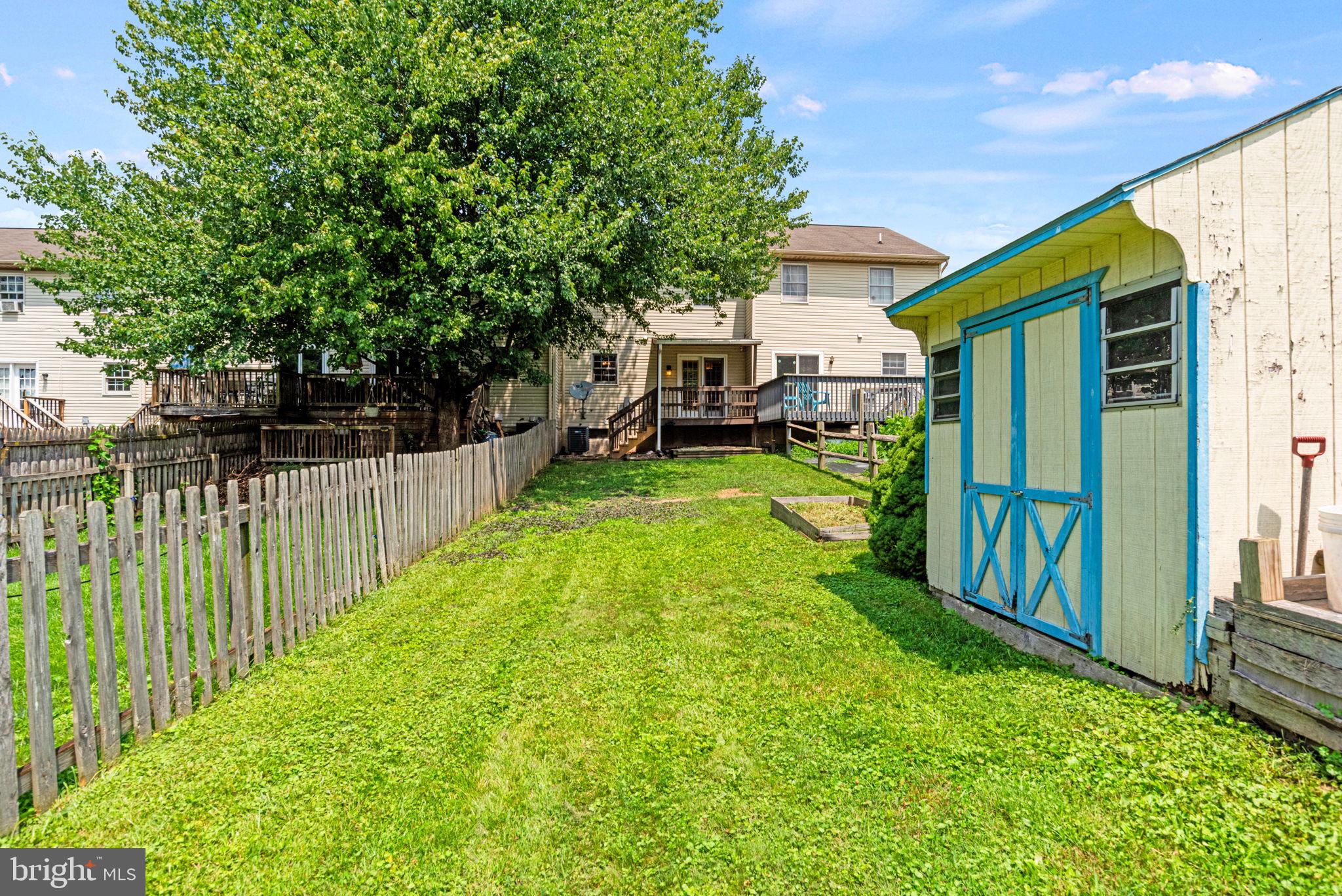 FOXCHASE - Residential