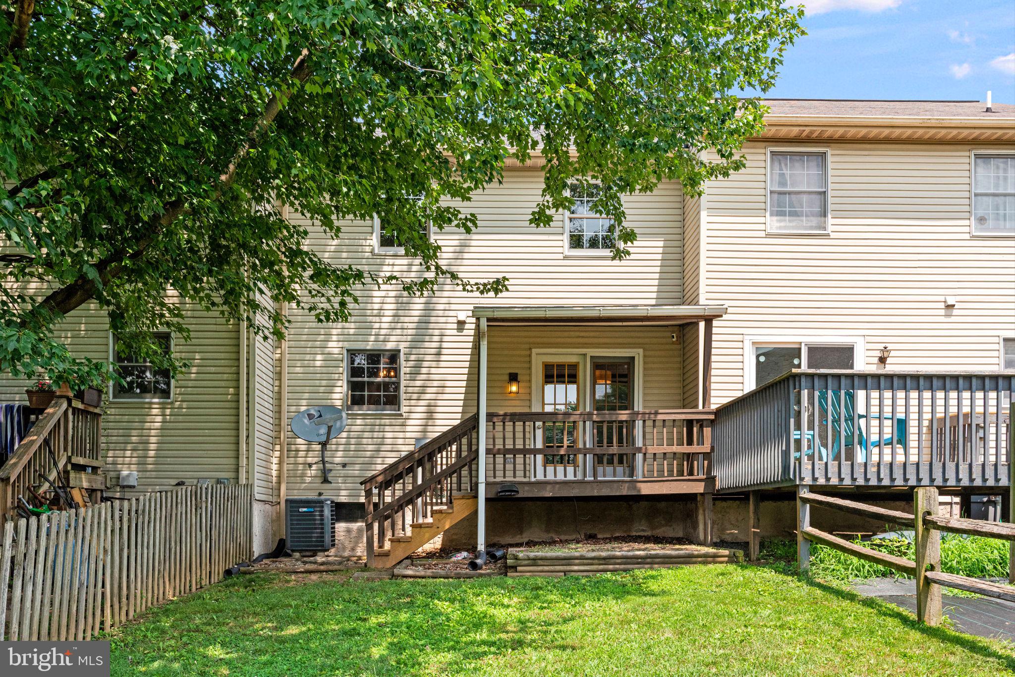 FOXCHASE - Residential